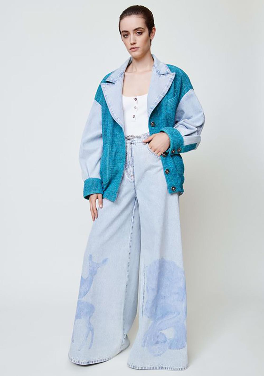 Chanel New 2022 Turquoise Tweed and Denim Jacket In New Condition In Dubai, AE