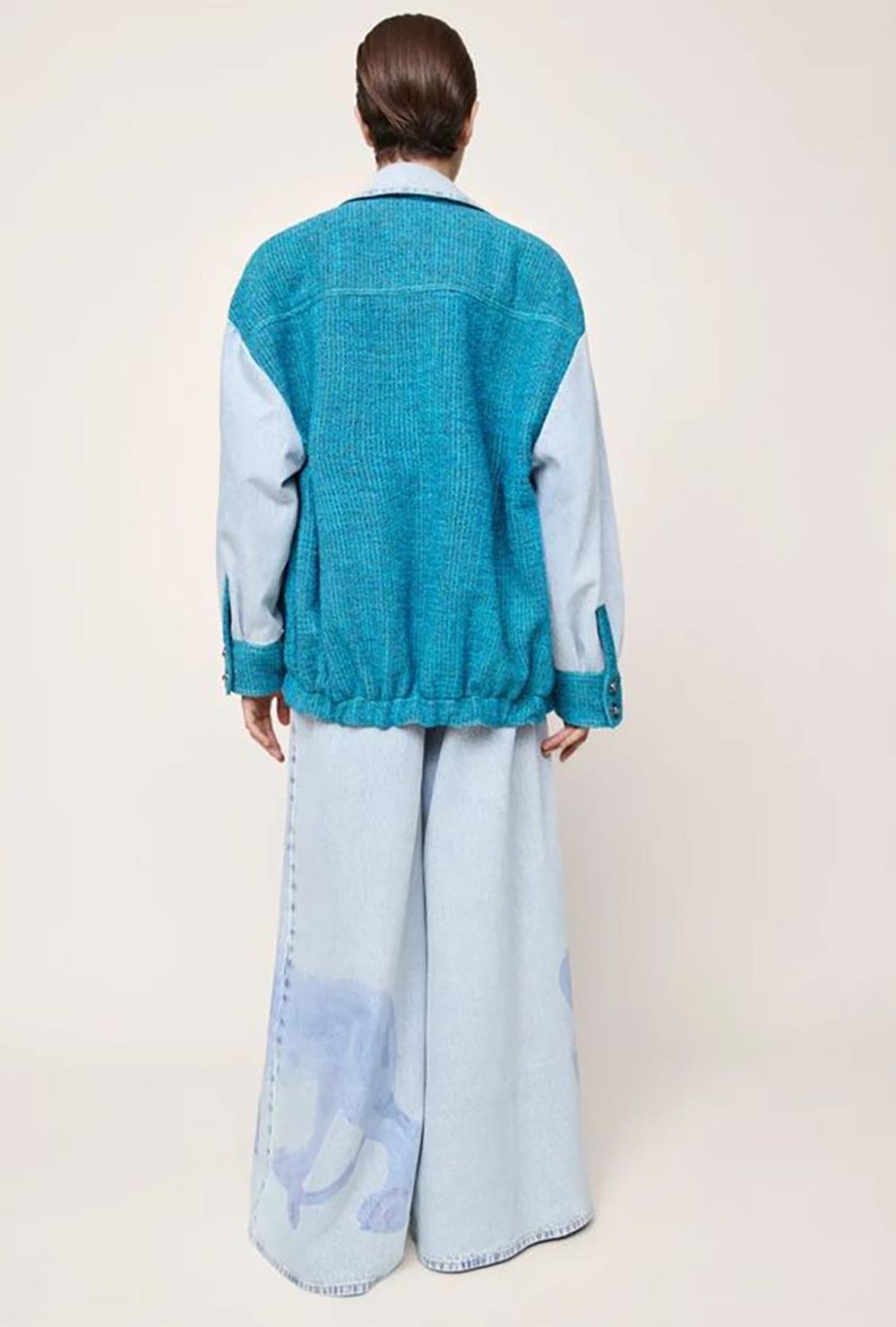 Chanel New 2022 Turquoise Tweed and Denim Jacket For Sale 3