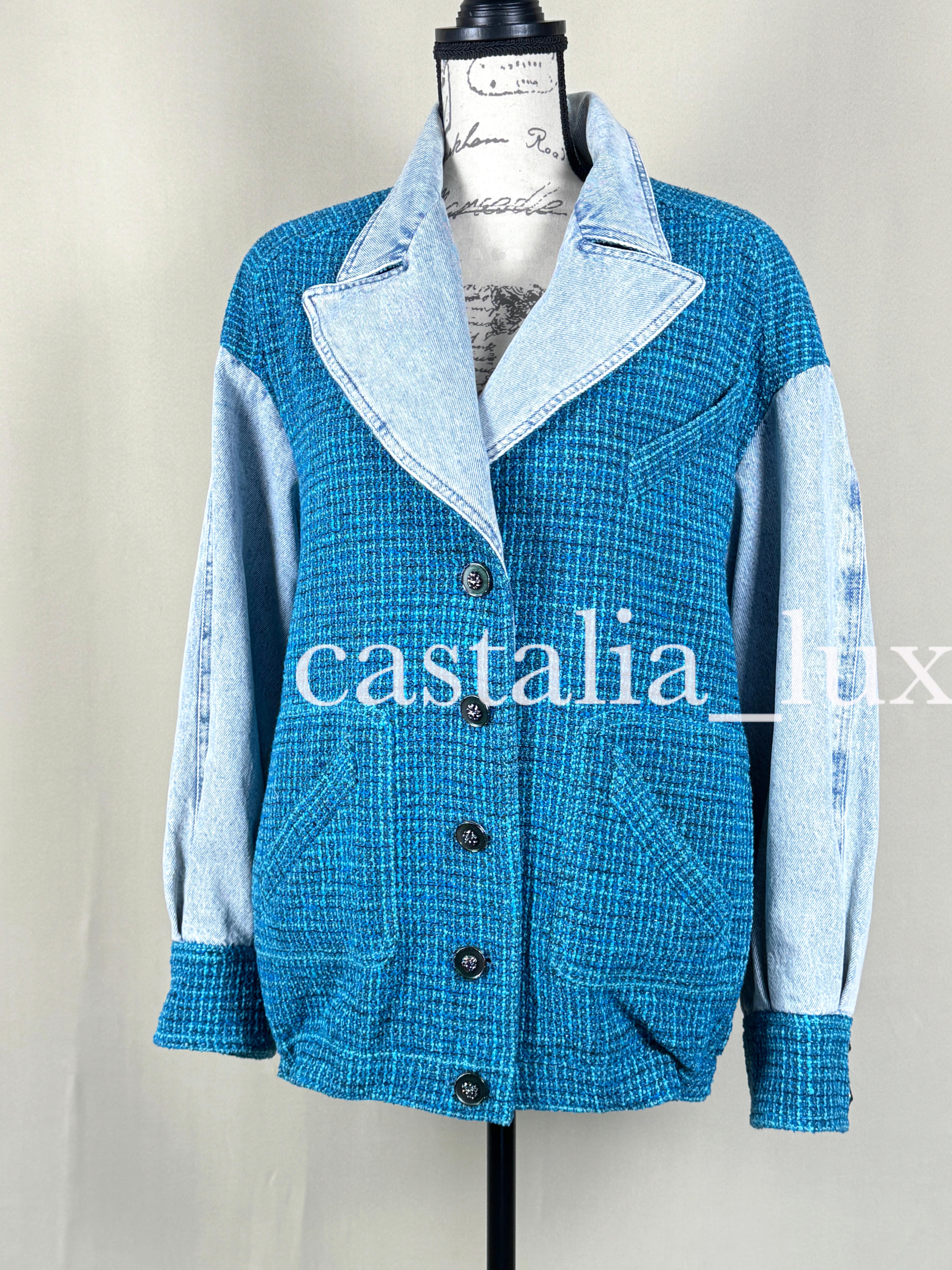 Chanel New 2022 Turquoise Tweed and Denim Jacket For Sale 5