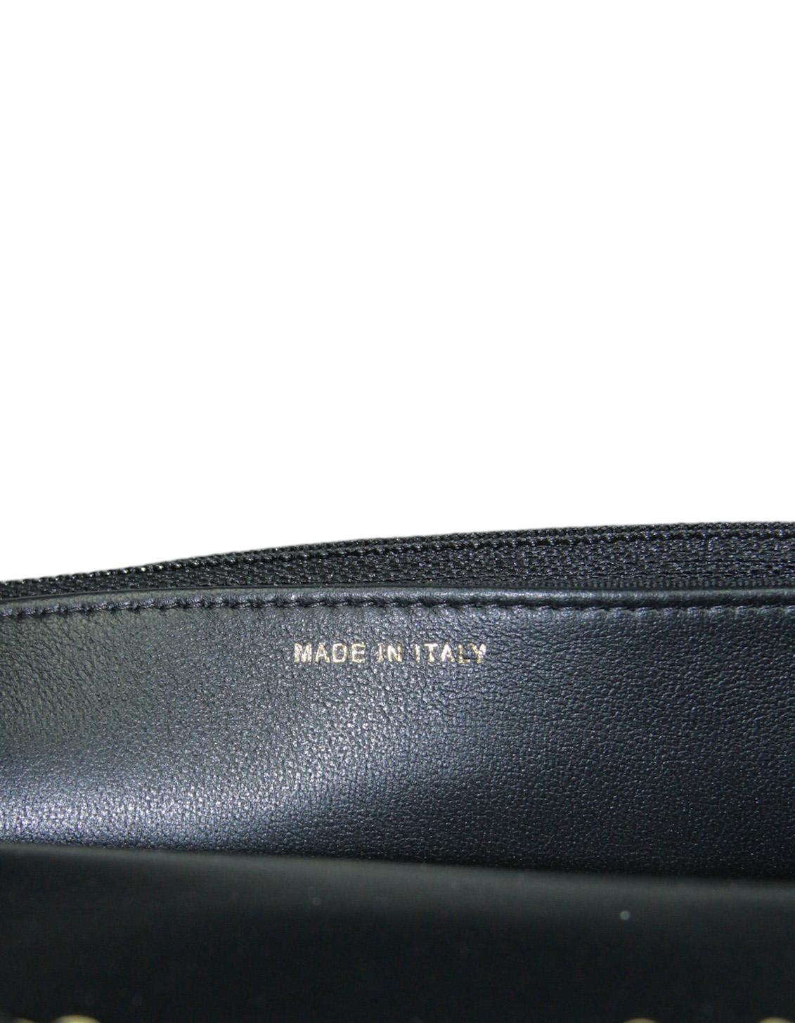 Chanel NEW 2023 Black Quilted Trendy CC WOC Crossbody Bag en vente 3