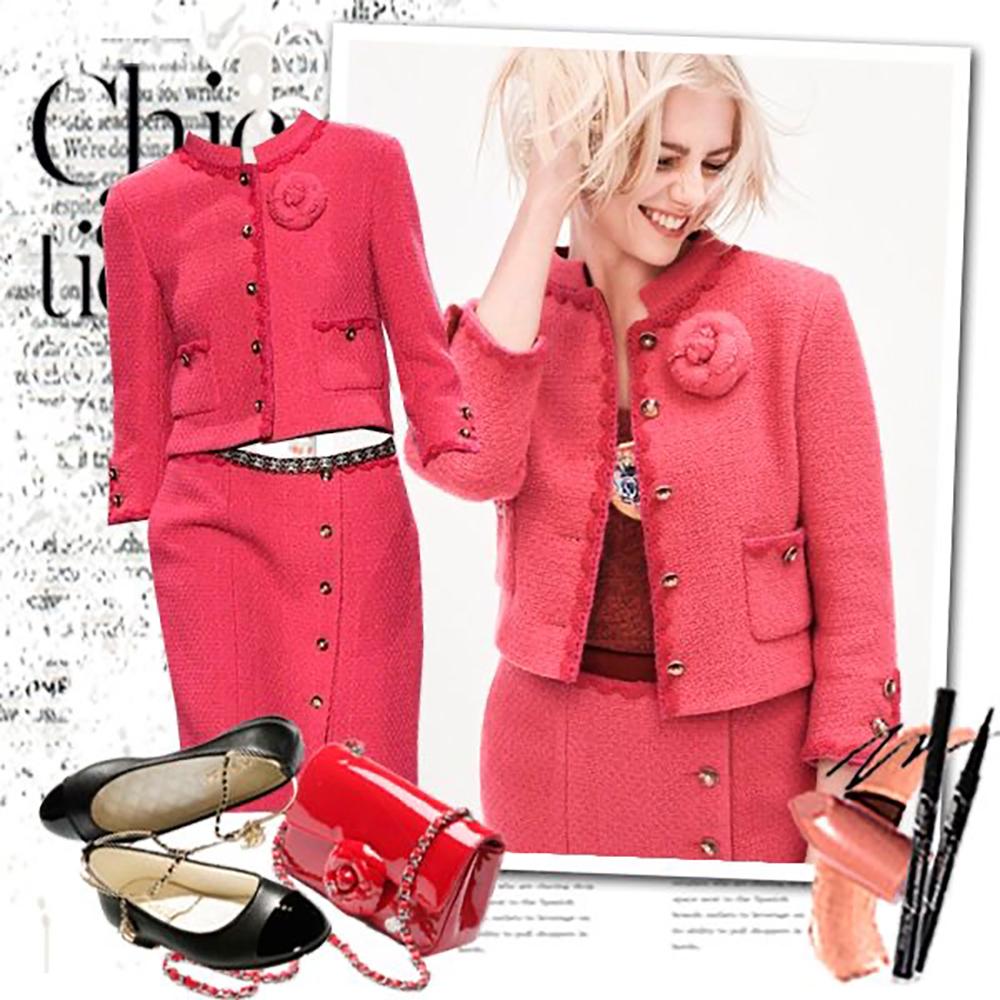 Chanel New 2024 Paris / Manchester Ad Campaigner Giacca in tweed fucsia 38 FR in vendita 1
