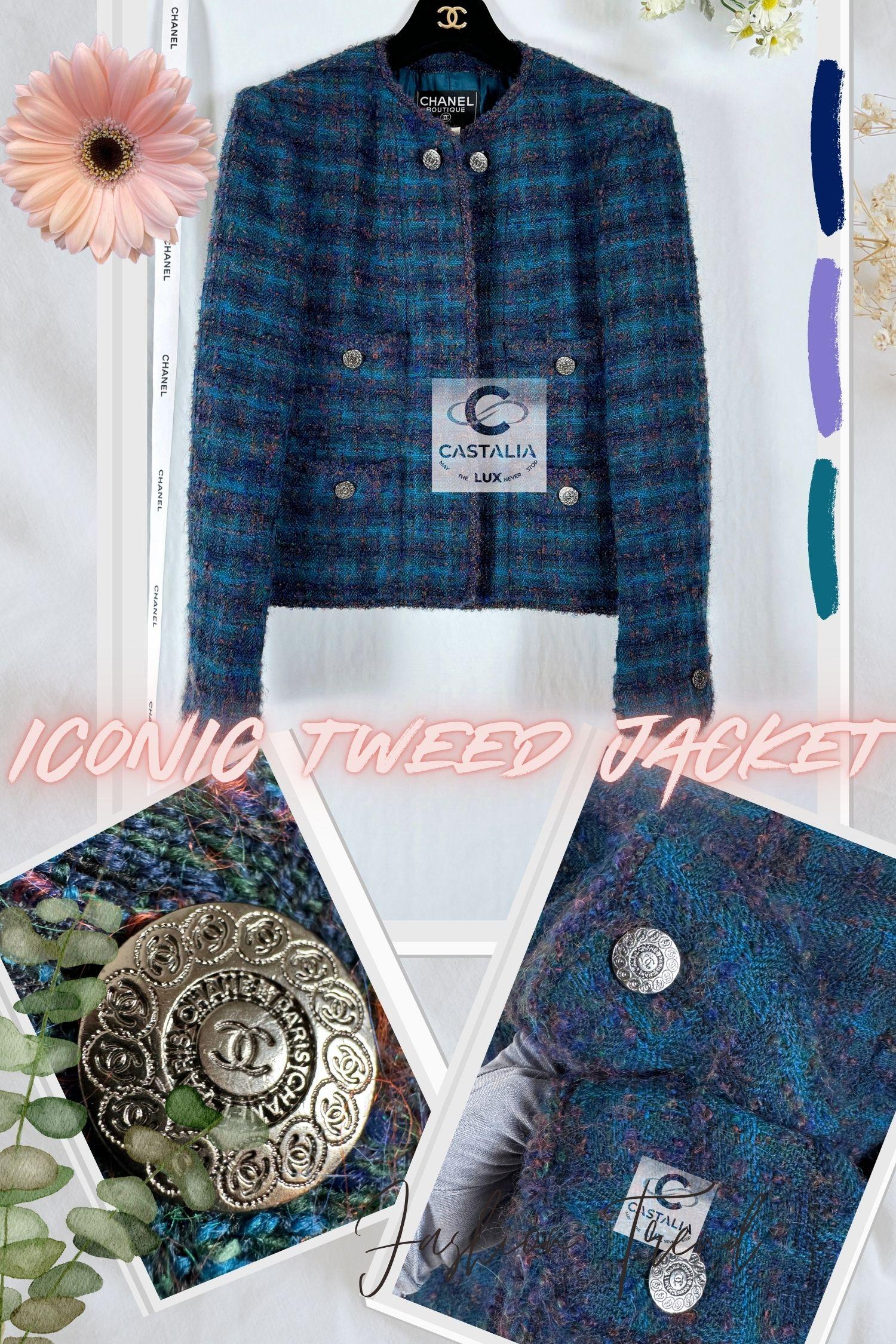 New unmistakably  Chanel tweed jacket : iconic silhouette  and 4 flat pockets - from Karl Lagerfeld's 90s collection
- CC logo silver-tone buttons
- noble and opulent colour palette: blues with lavender undertones
- silk lining with cc logos
Size