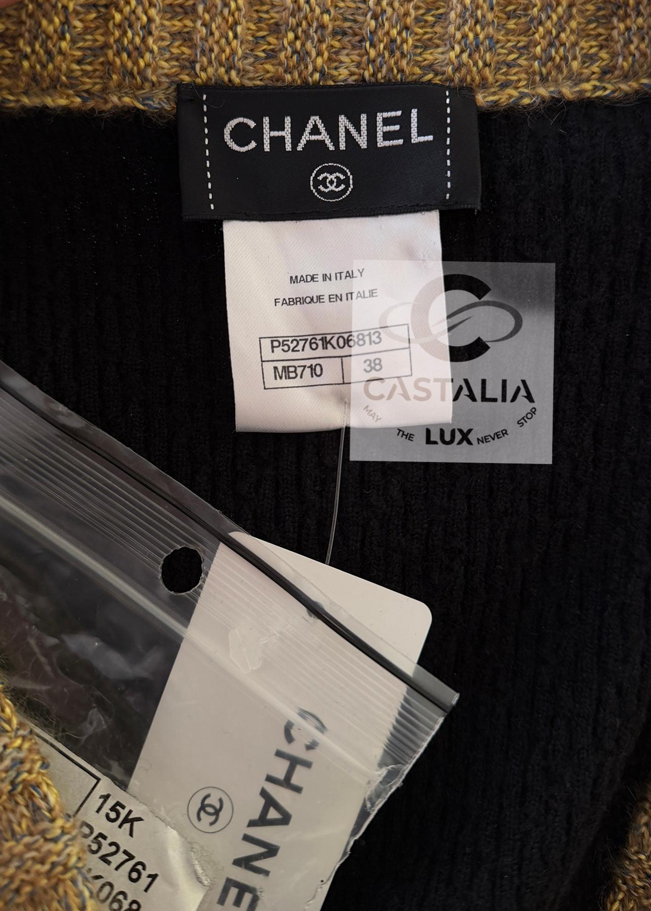 CHANEL Neu 9K$ Ikonische Coco Brasserie Gesteppte Jacke Kleid 38 FR im Angebot 15