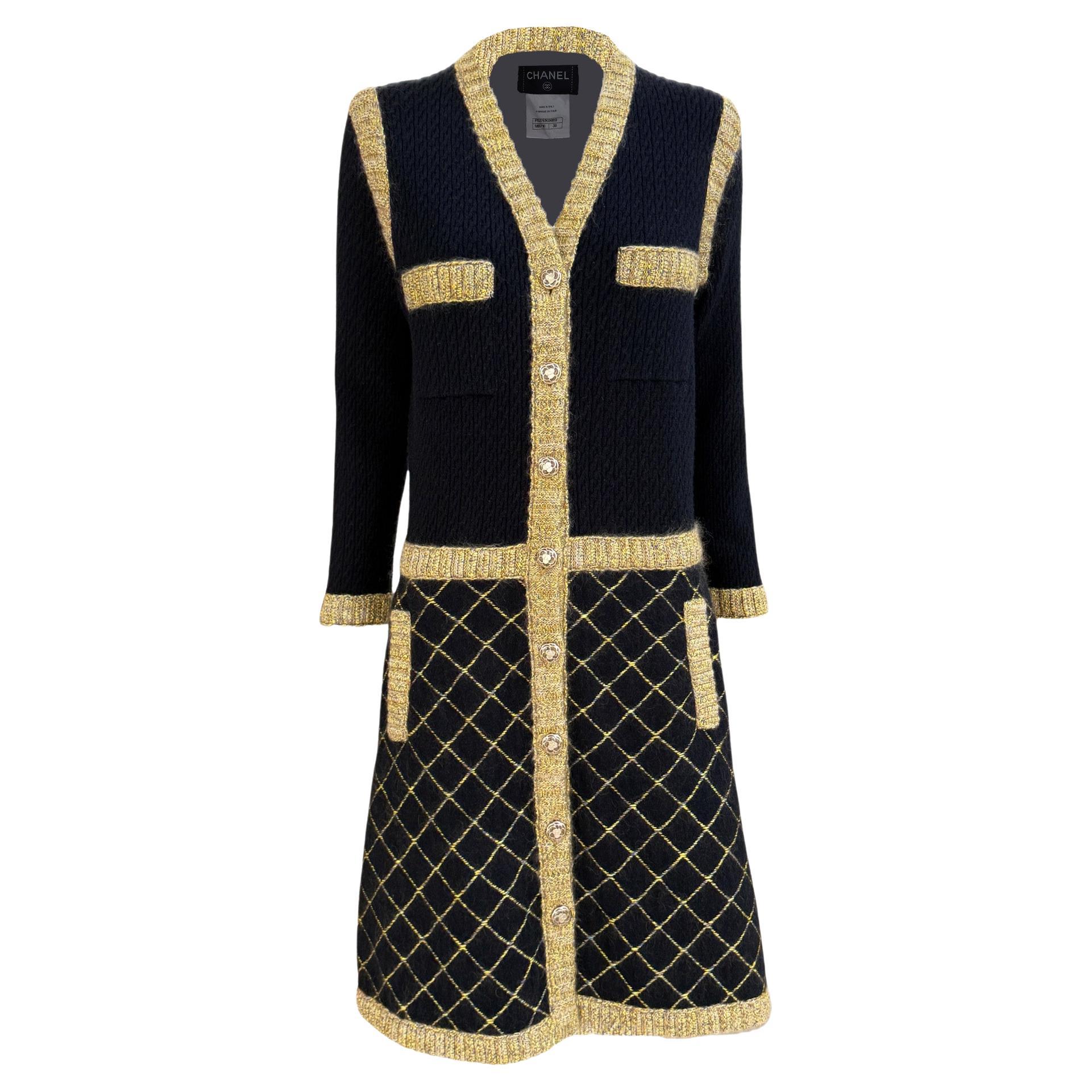 CHANEL Neu 9K$ Ikonische Coco Brasserie Gesteppte Jacke Kleid 38 FR