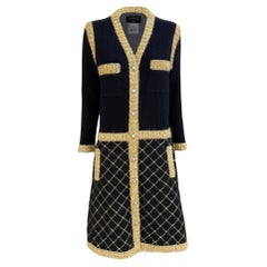 CHANEL New 9K$ Iconic Coco Brasserie Quilted Jacket Dress 38 FR