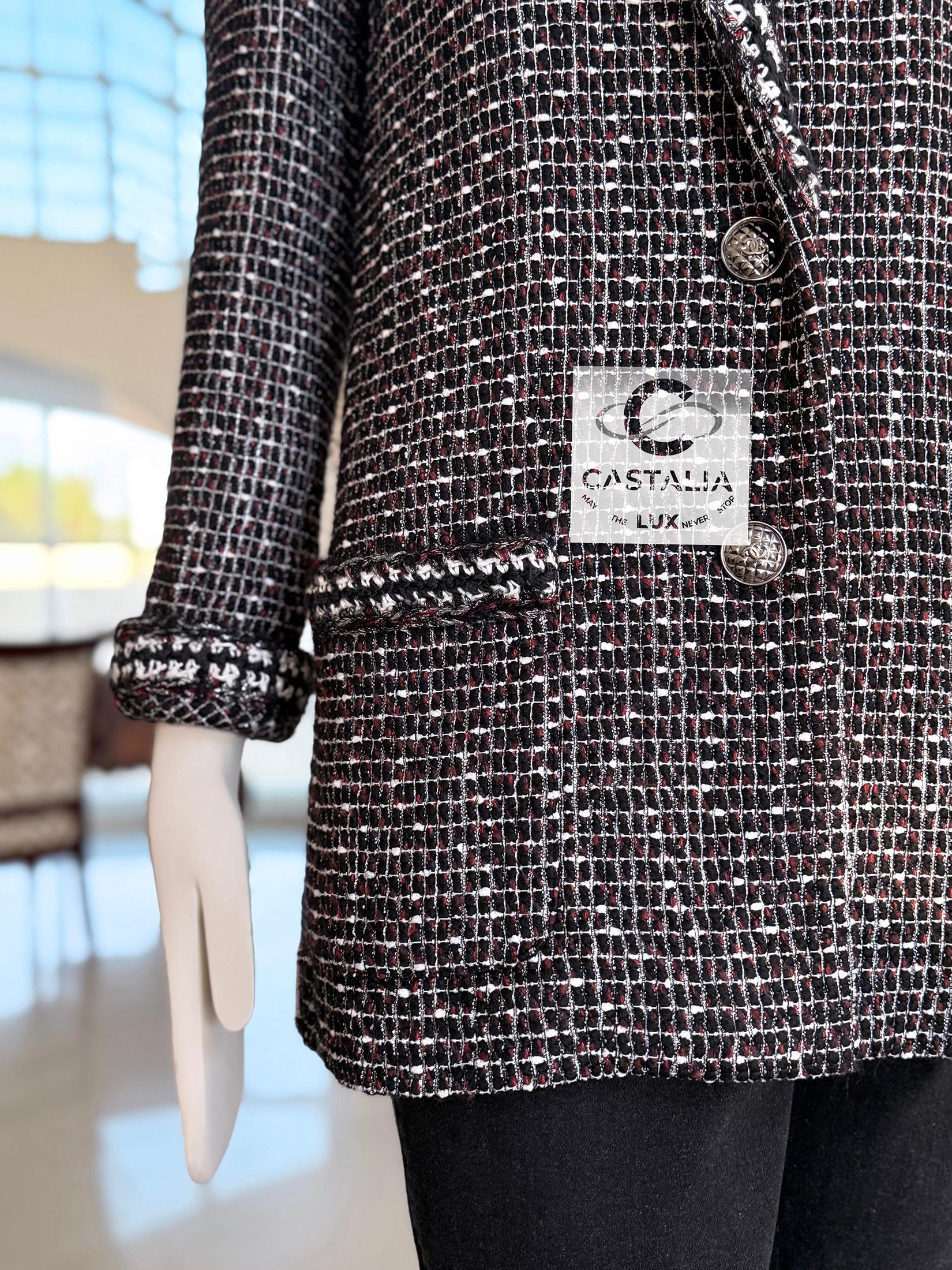 Chanel New Ad Campaign Black Shimmer Tweed Jacket 36 FR For Sale 12