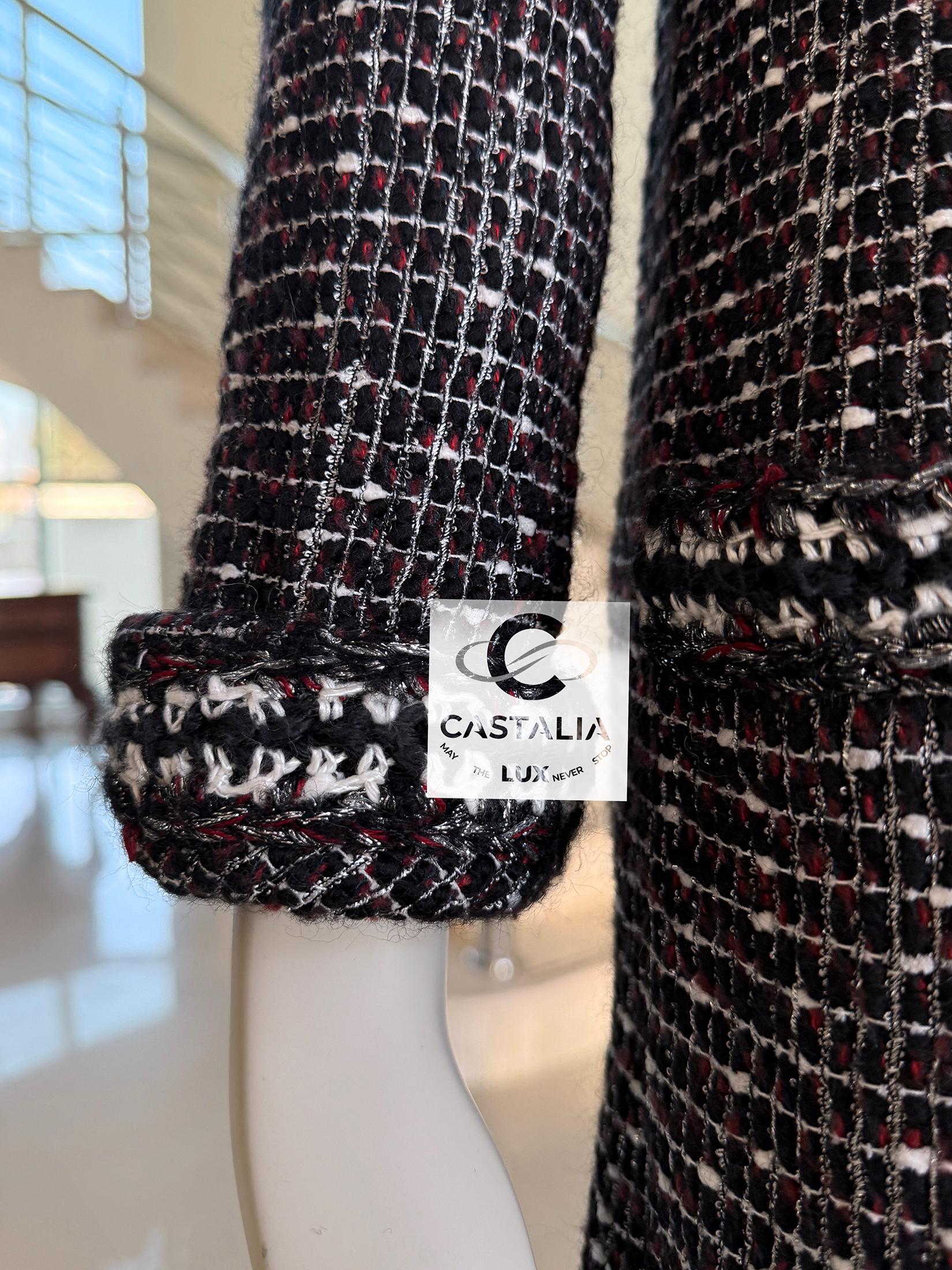 Chanel New Ad Campaign Black Shimmer Tweed Jacket 36 FR For Sale 16