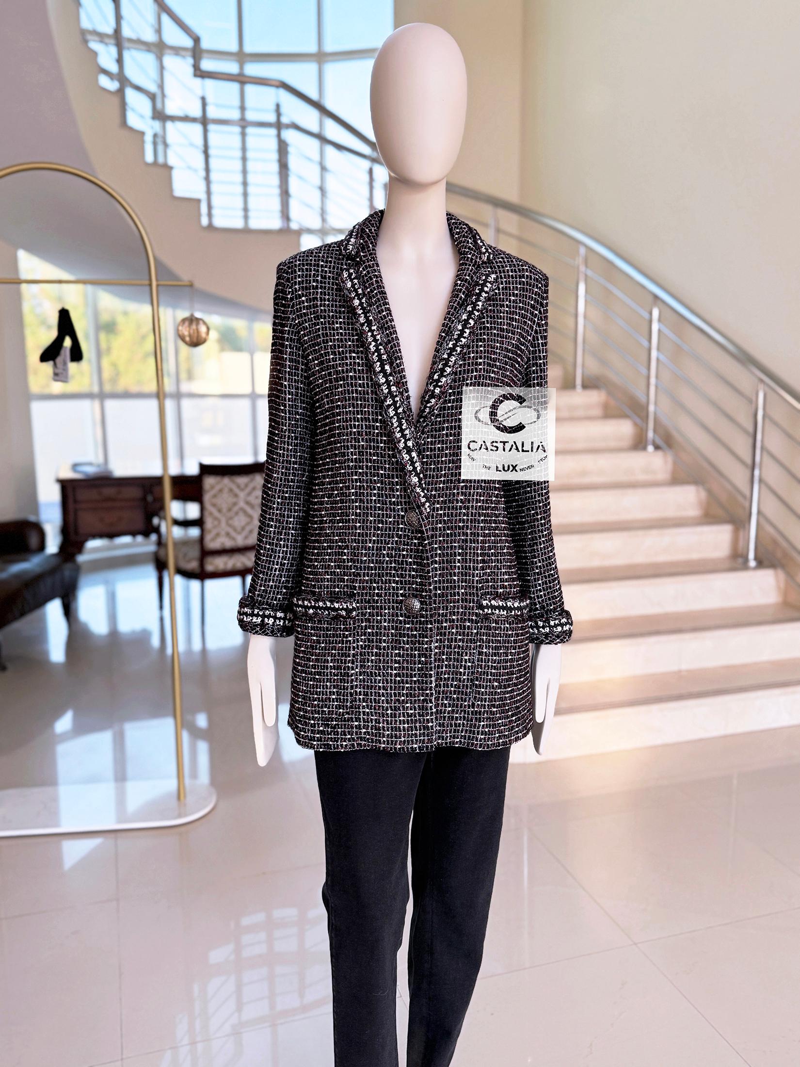 Chanel New Ad Campaign Black Shimmer Tweed Jacket 36 FR For Sale 4
