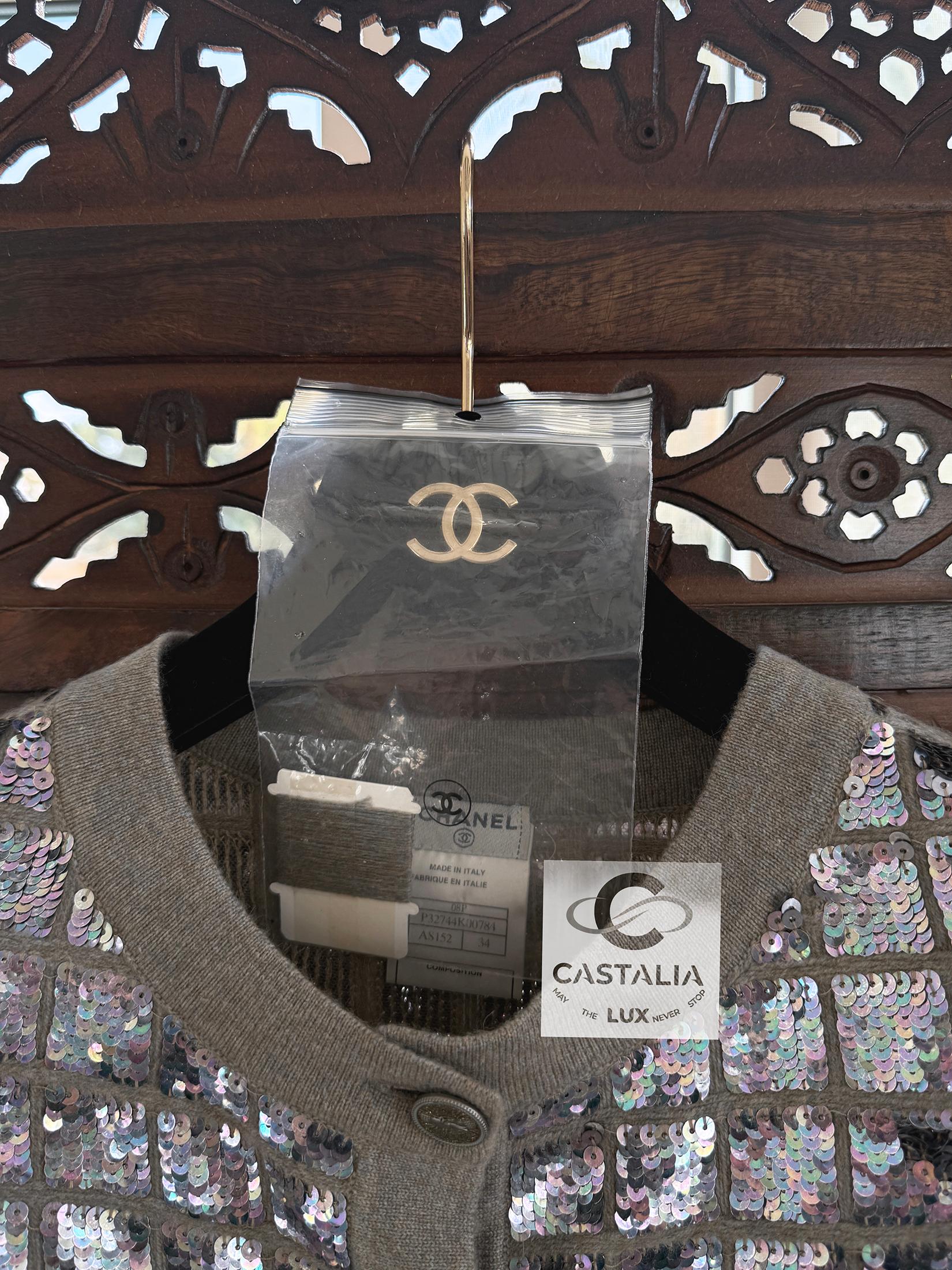 Chanel New Anna Wintour Style Sequin Cashmere Jacket 46 FR For Sale 6