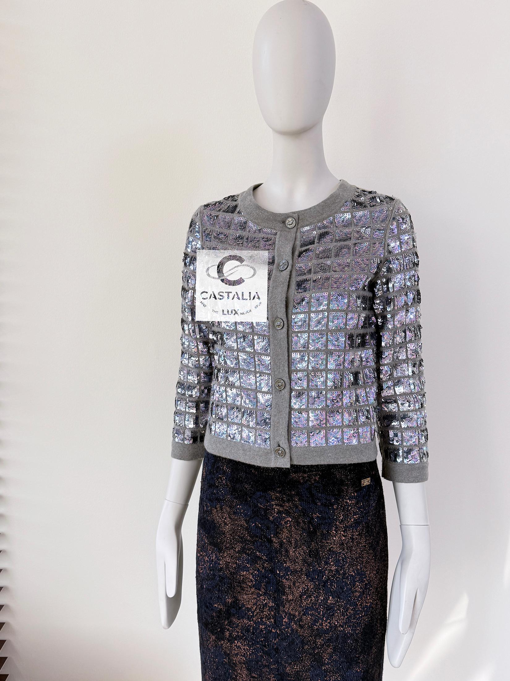 Chanel New Anna Wintour Style Sequin Cashmere Jacket 46 FR For Sale 1