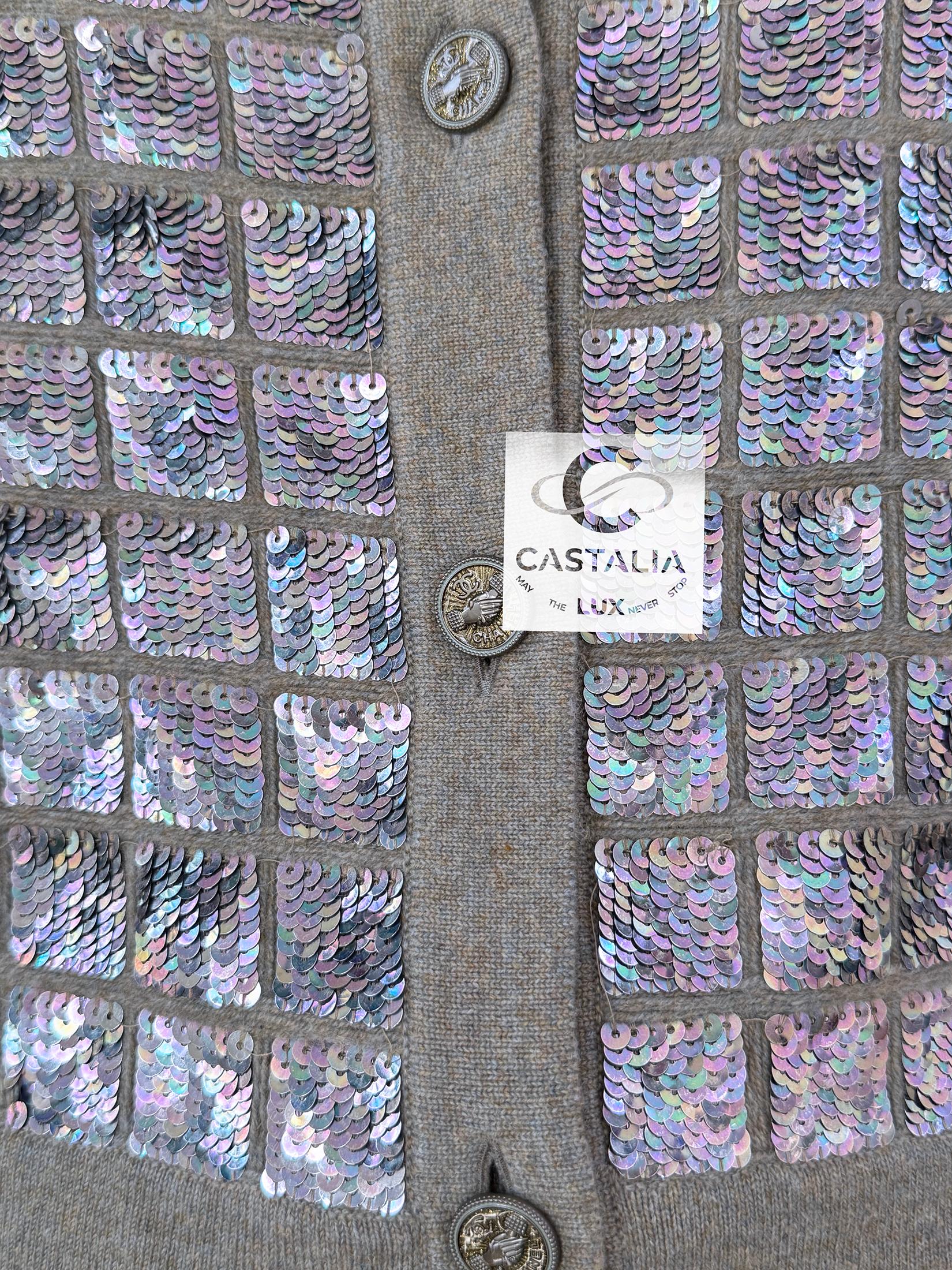 Chanel New Anna Wintour Style Sequin Cashmere Jacket 46 FR For Sale 3