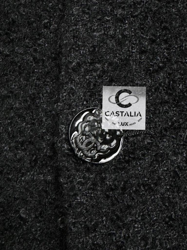 Chanel New Architectural Black Boucle Tweed Jacket 40 FR en vente 4