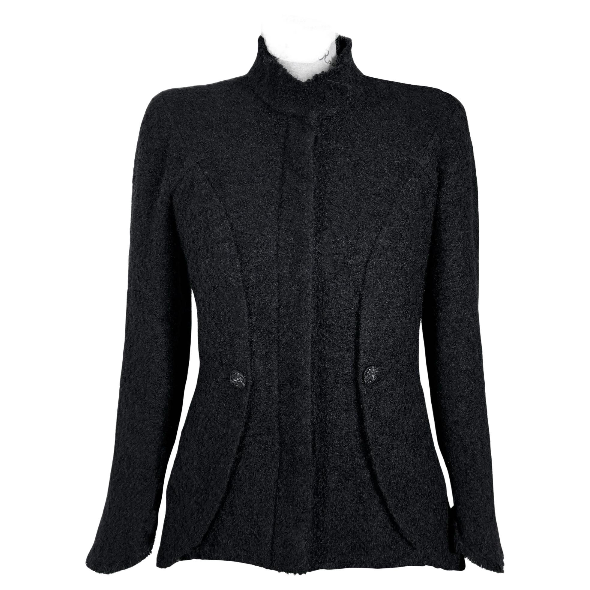 Chanel Nuova Giacca Architettonica in Boucle Tweed Nero 40 FR in vendita