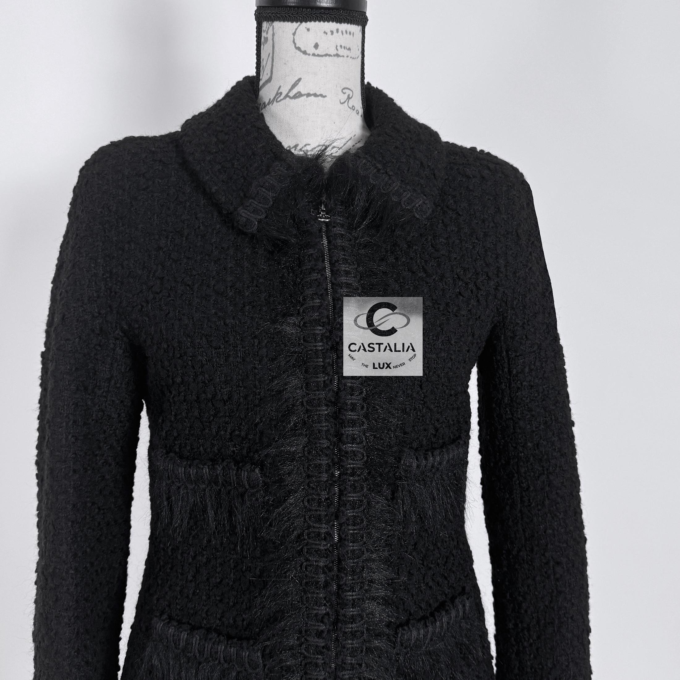 Chanel New Arctic Collection Giacca di tweed nero 38 FR In condizioni Nuovo a Dubai, AE
