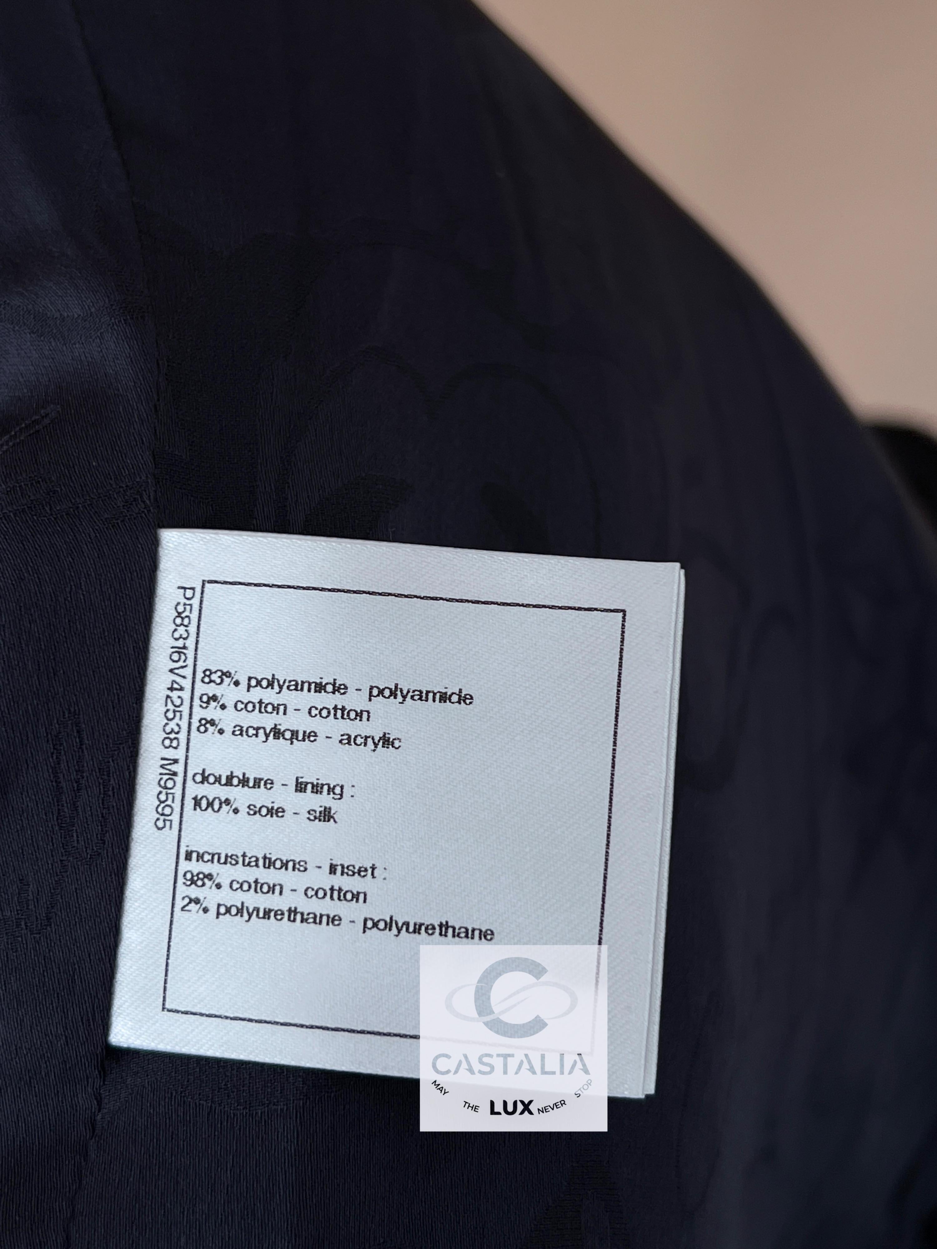 Chanel Neue Bestseller Lesage Tweed-Jacke aus Tweed 14