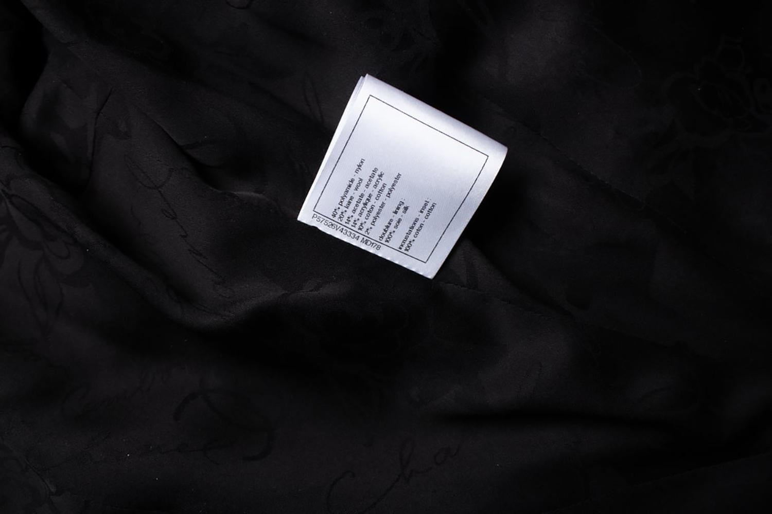 Chanel New Black Houndstooth Tweed Jacket For Sale 6