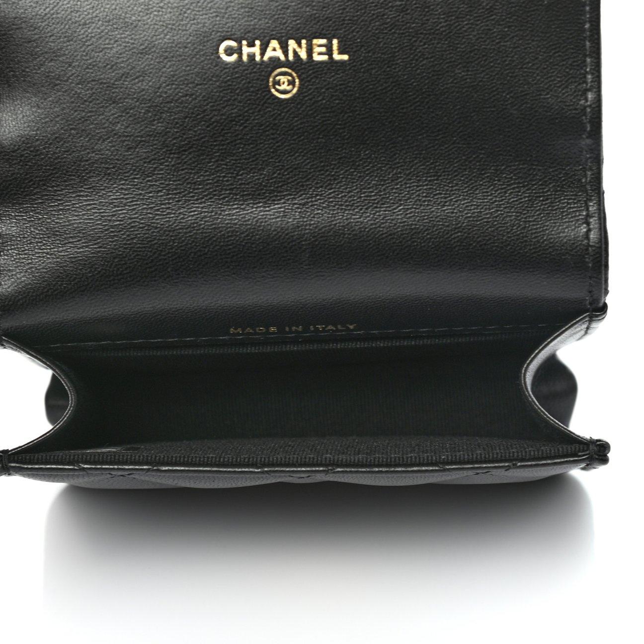 CHANEL NEU Schwarzes Lammfell Leder Kartenetui Mini Juwel Hakengriff Handgelenkstasche Damen im Angebot