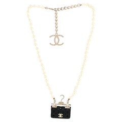CHANEL NEW Black Pearl Flap Bag Hanger Pendant Charm Necklace
