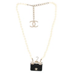  CHANEL NEW Black Pearl Flap Bag Hanger Pendant Charm Necklace 