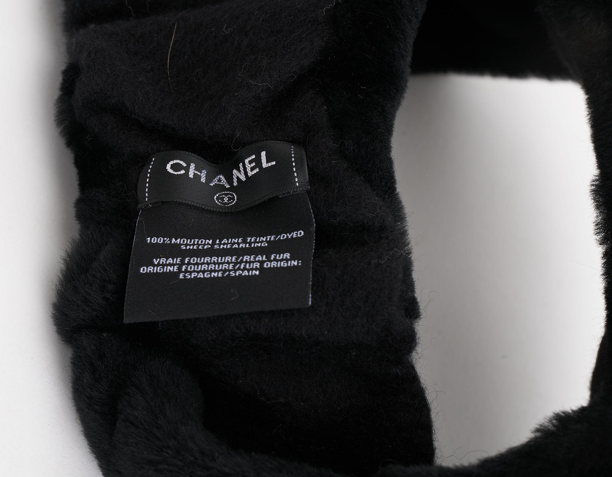Women's Chanel New Black WhiteShearling Headband For Sale