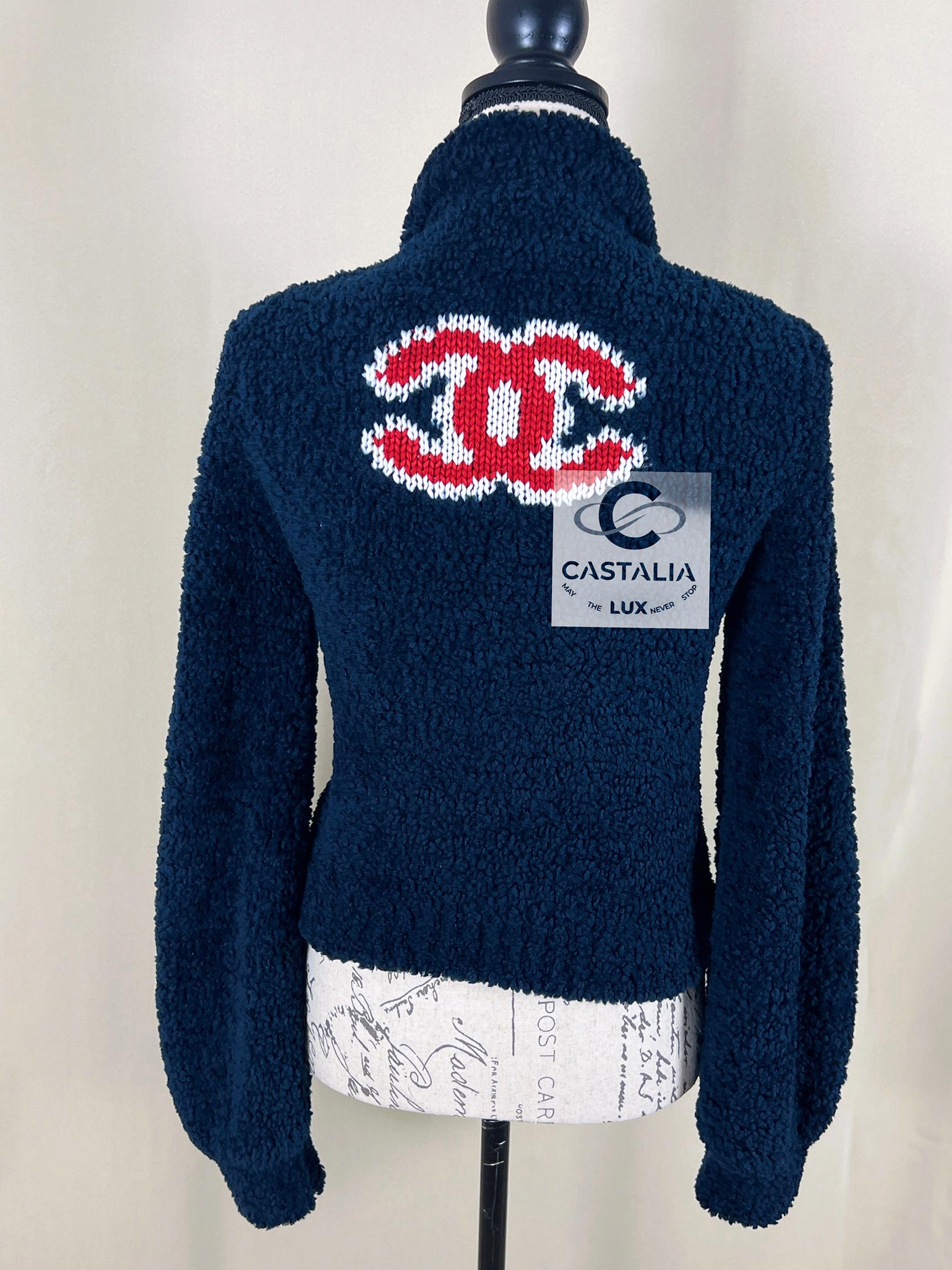Chanel New CС Teddy Bomber Jacket 34 FR In New Condition In Dubai, AE