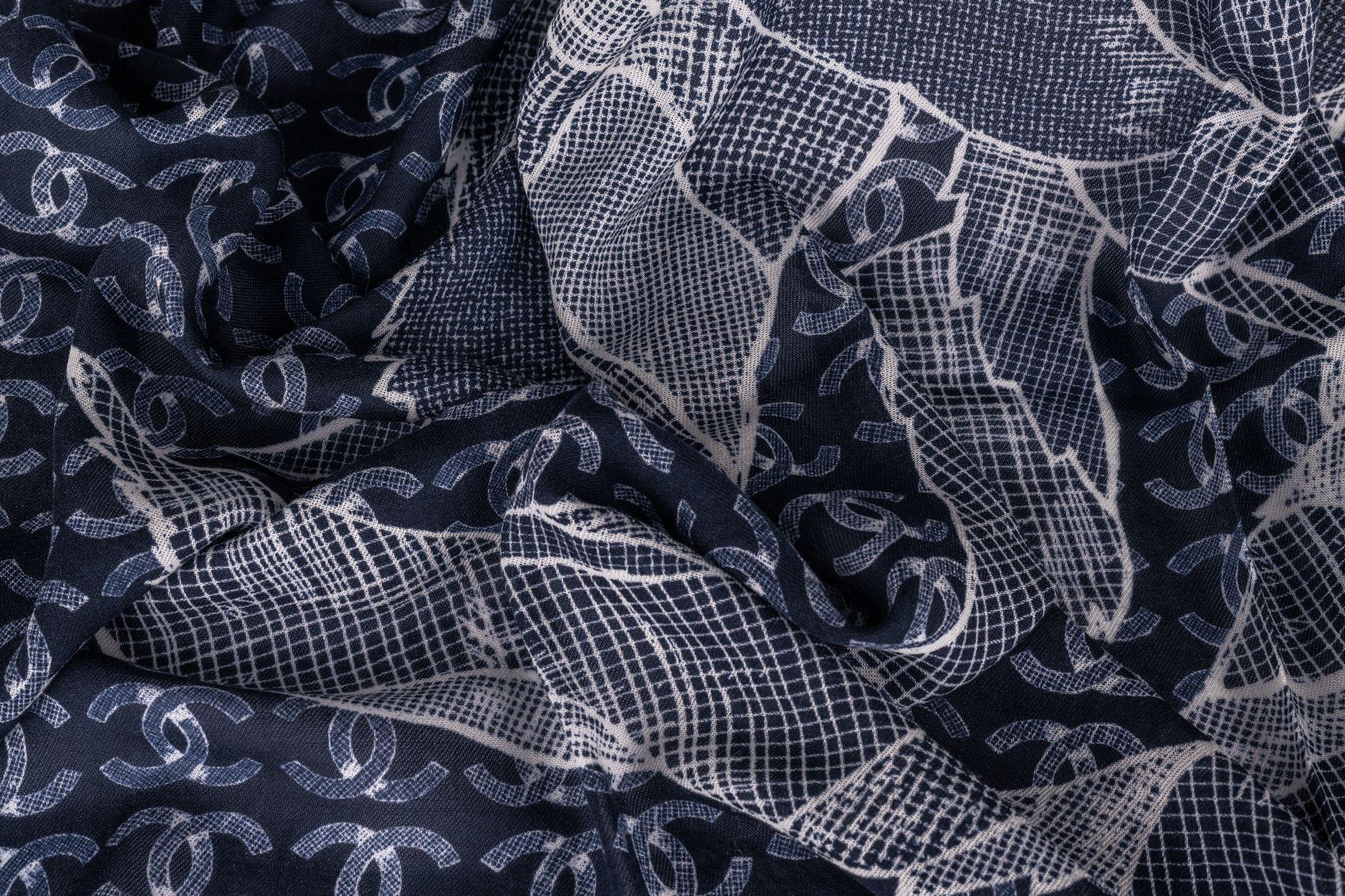 Black Chanel New Cashmere Camellia Navy Shawl For Sale