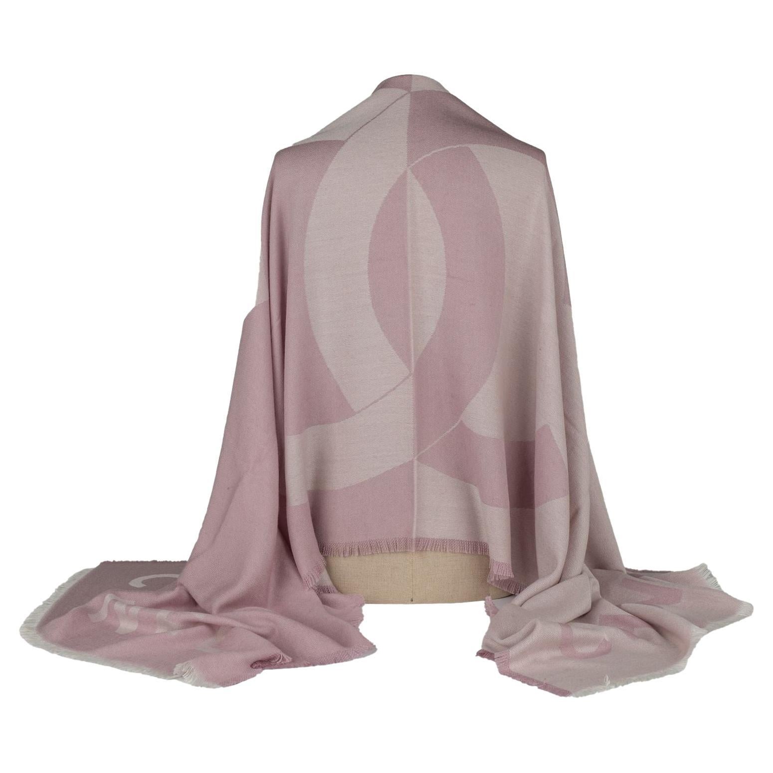 Chanel New Cashmere Shawl in Rosé For Sale