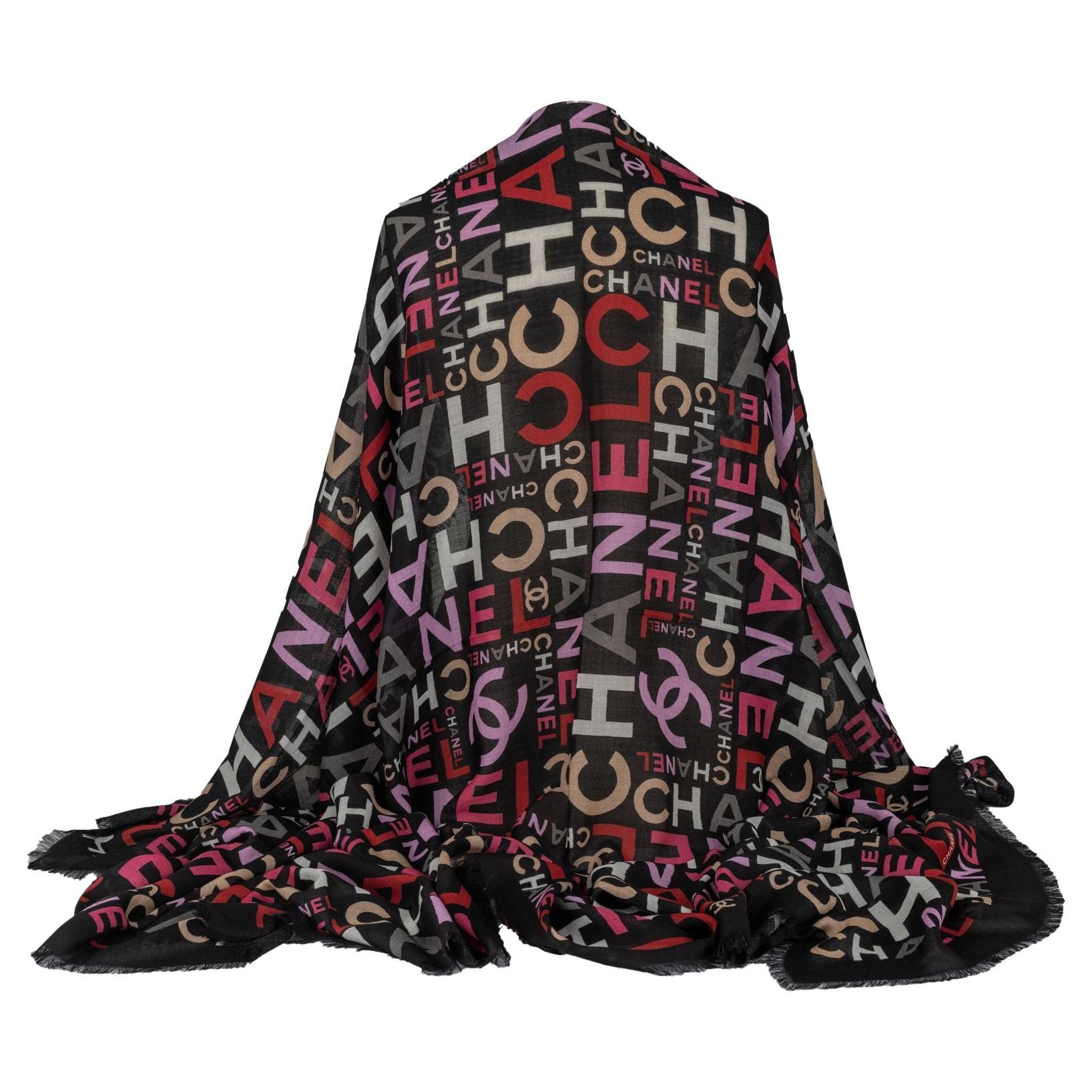 Chanel Nuevo Chal Cachemira Multicolor en venta