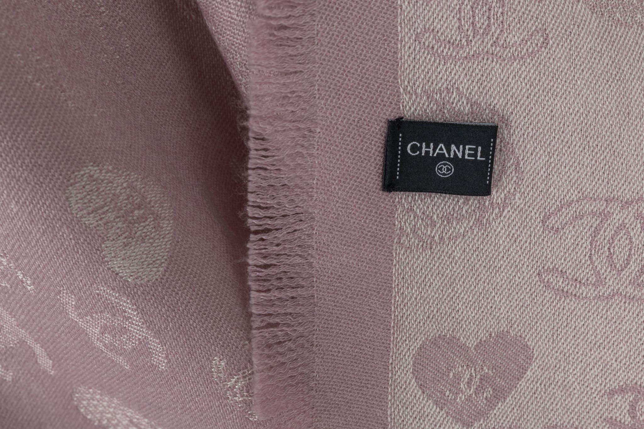 Women's Chanel New Cashmere Shawl Pink For Sale