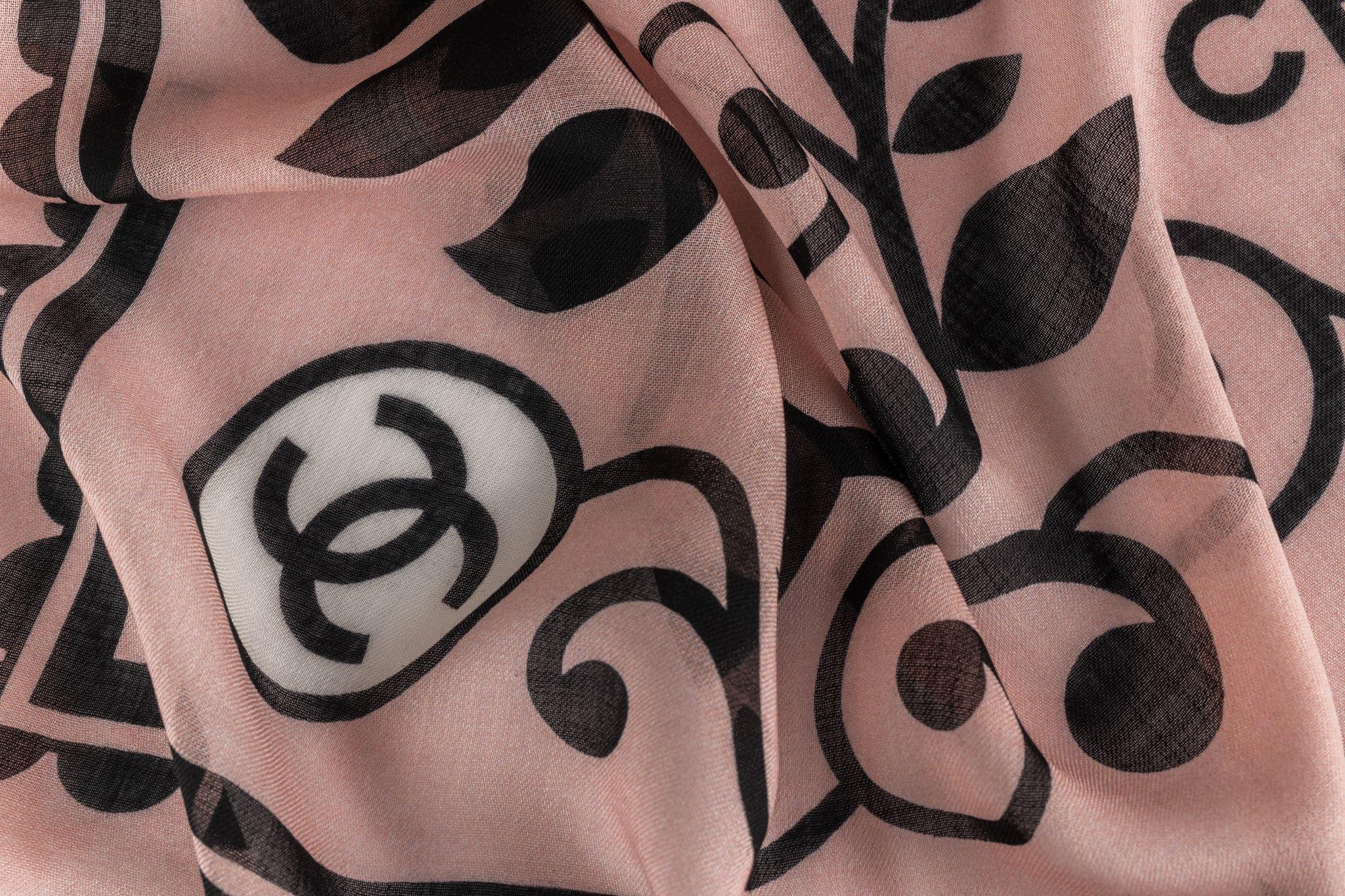 Brown Chanel New Cashmere Shawl Rosé For Sale