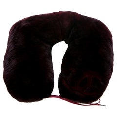 Chanel NEW CC Bordeaux Orylag Fur Drawstring Men's Women's Travel Neck Pillow