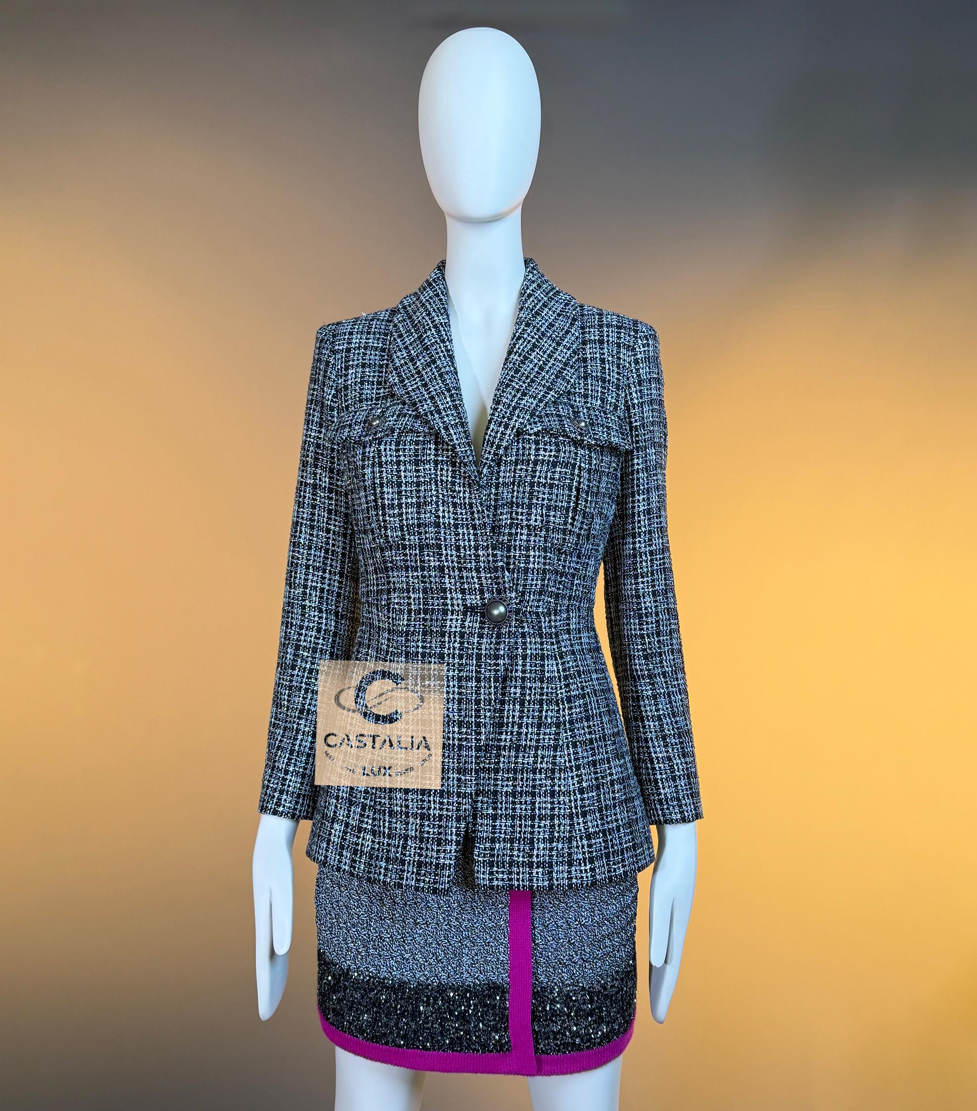 Chanel New CC Buttons Giacca in tweed nero lucido 34 FR in vendita 6