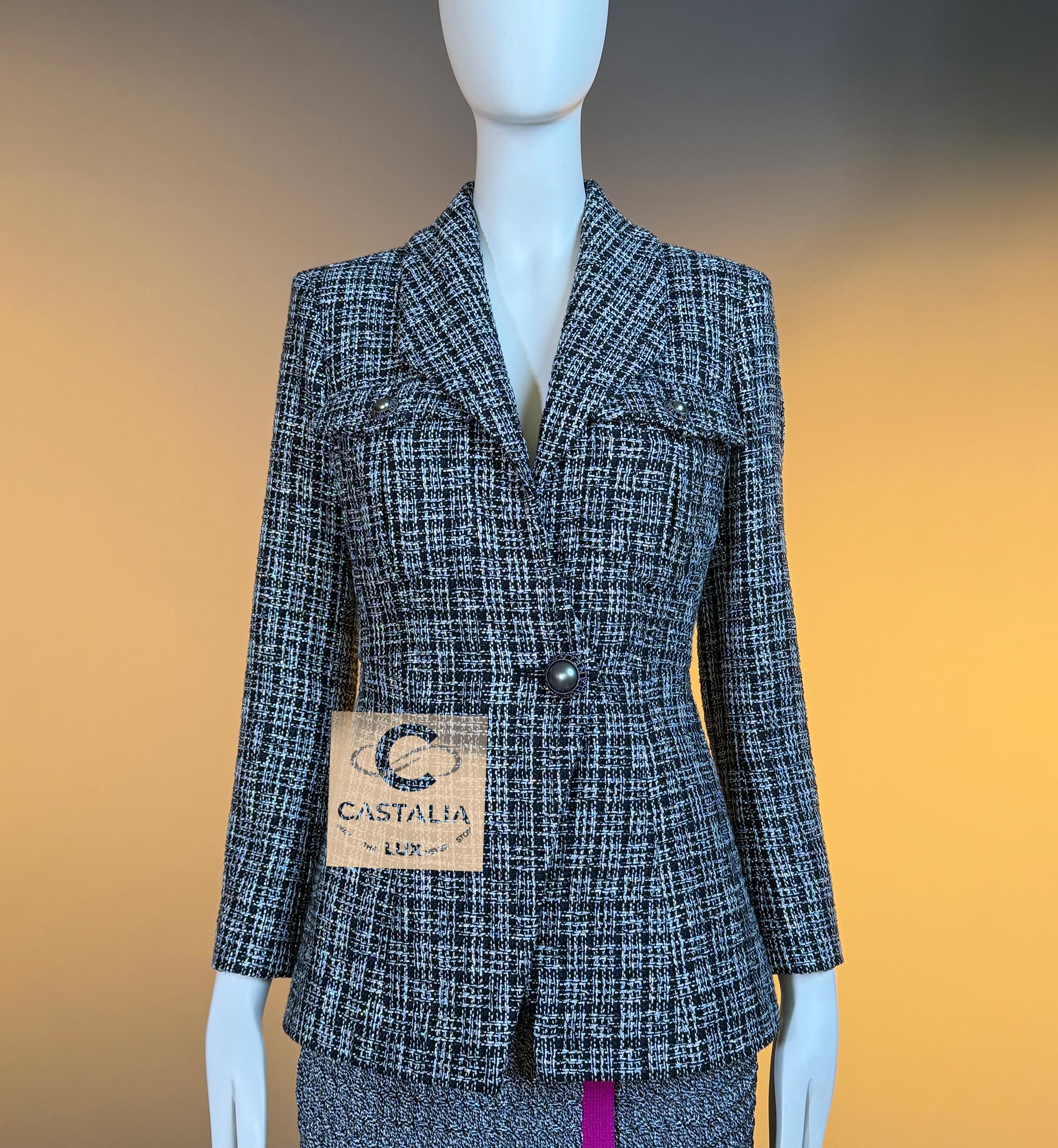 Chanel New CC Buttons Giacca in tweed nero lucido 34 FR in vendita 12