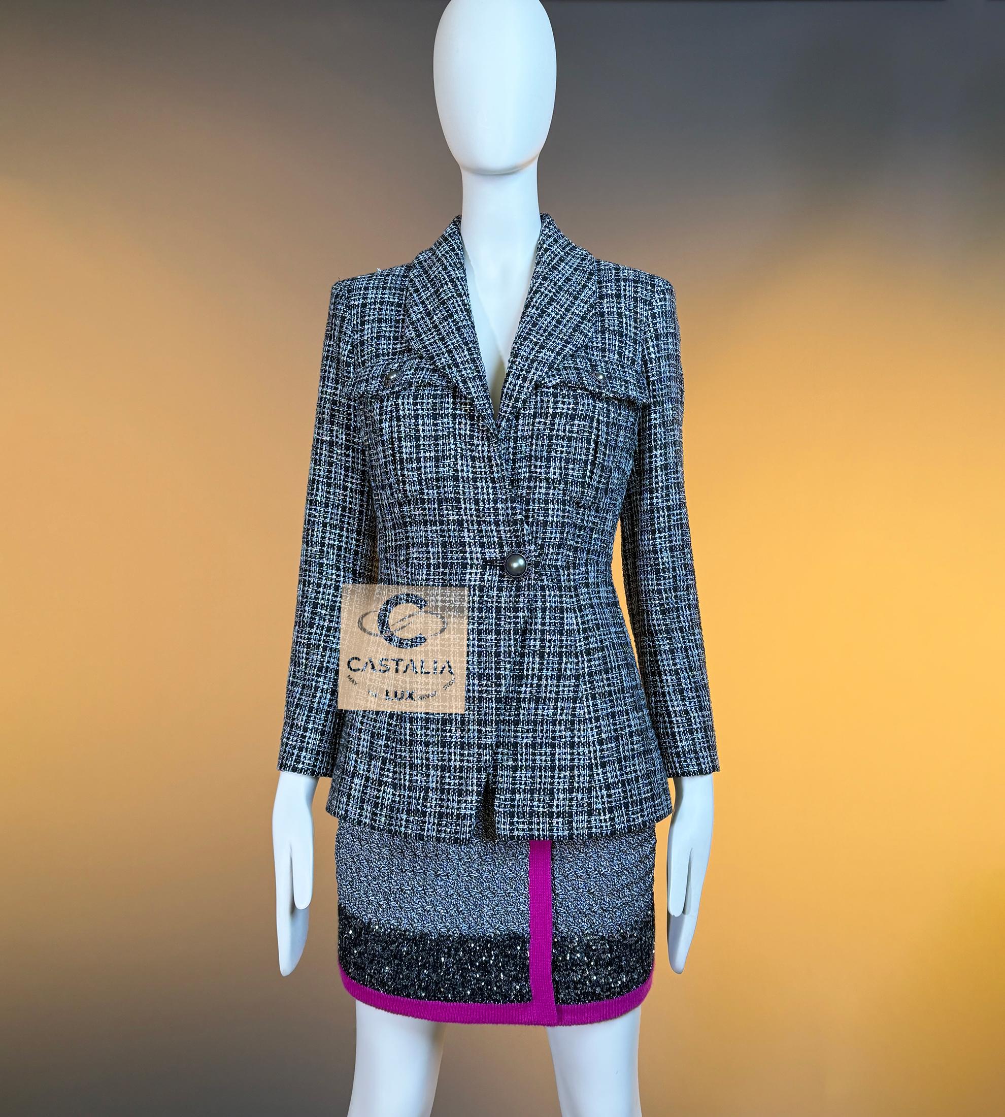 Chanel New CC Buttons Giacca in tweed nero lucido 34 FR in vendita 1