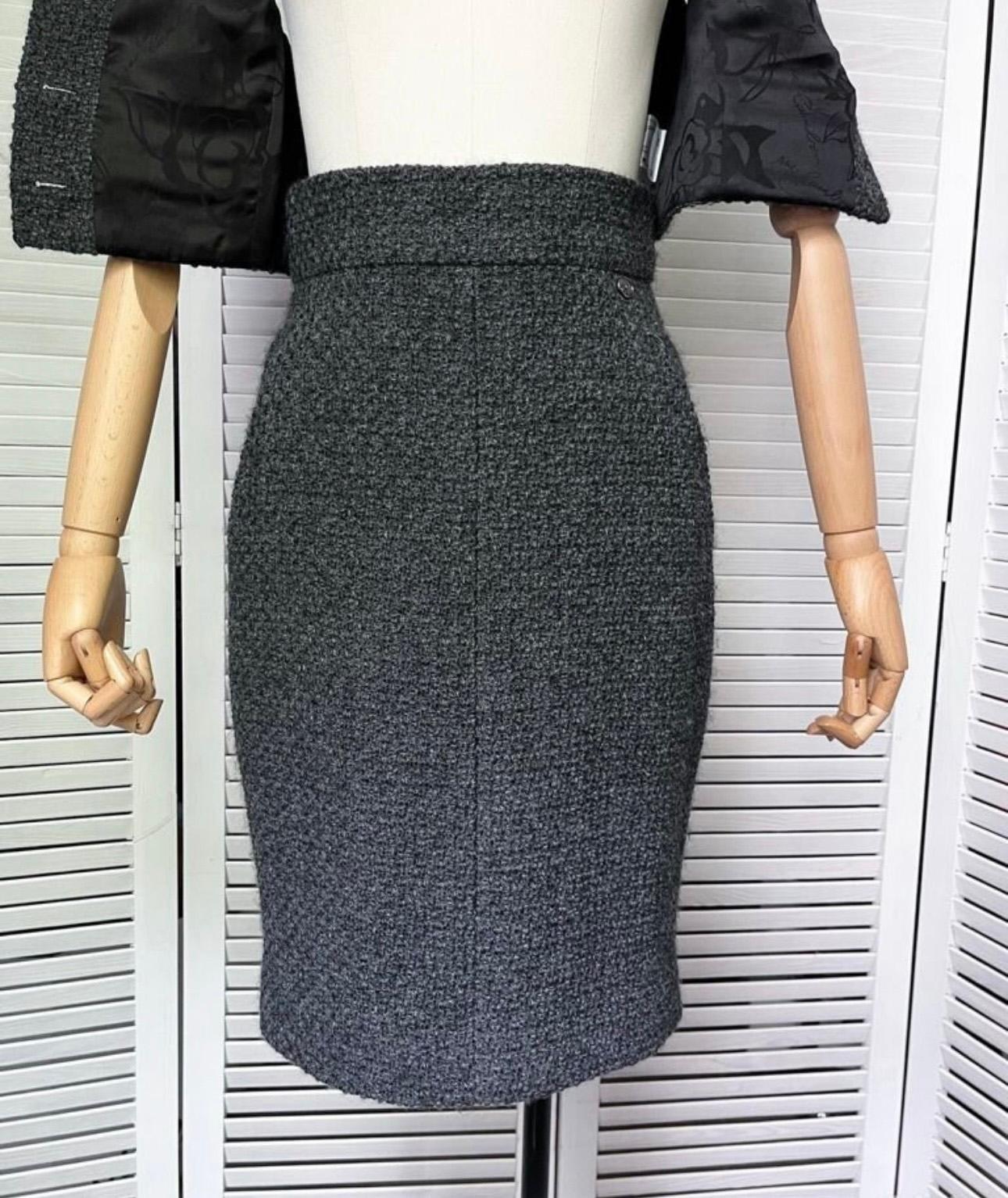 Chanel New CC Buttons Black Tweed Vest and Skirt Ensemble For Sale 1