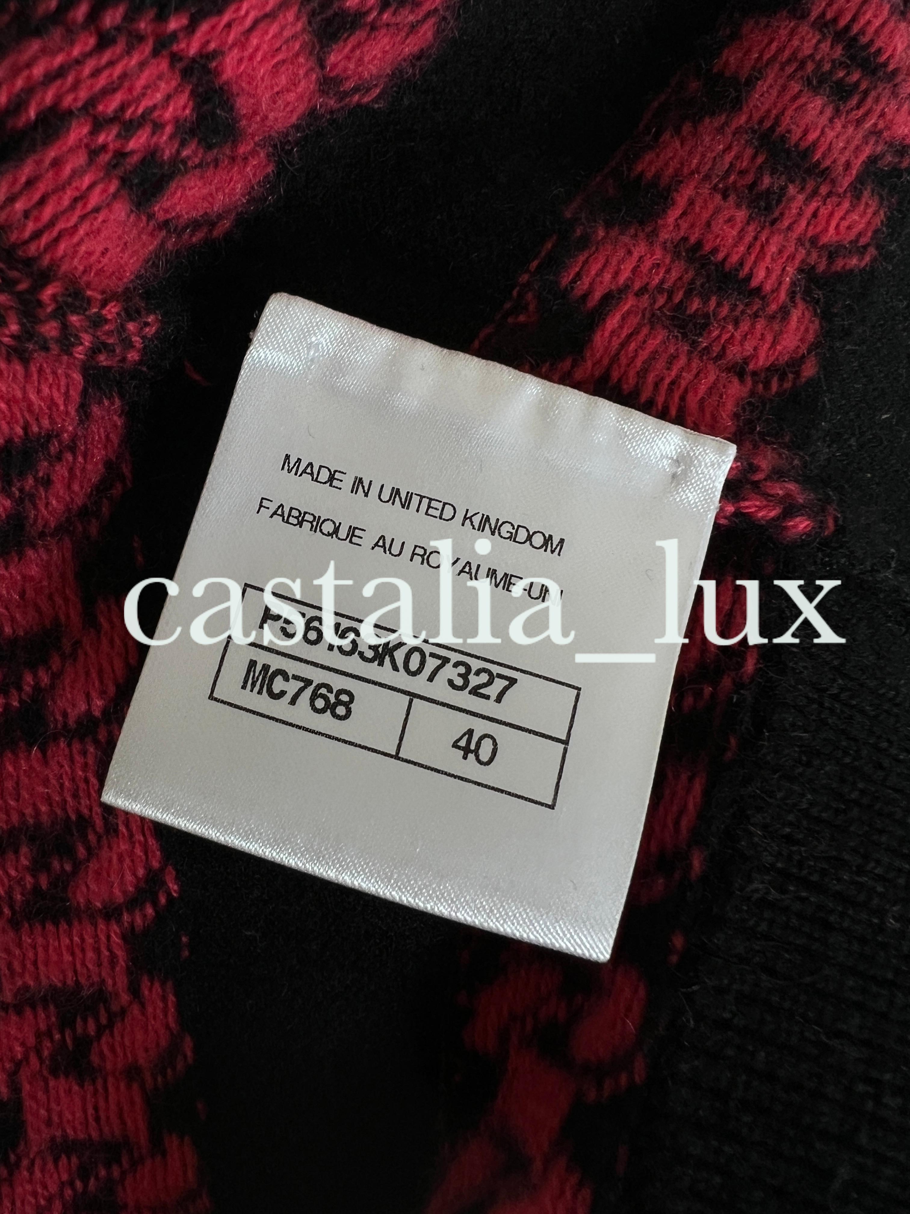 Chanel New CC Buttons Chain Link Pattern Cashmere Dress For Sale 7