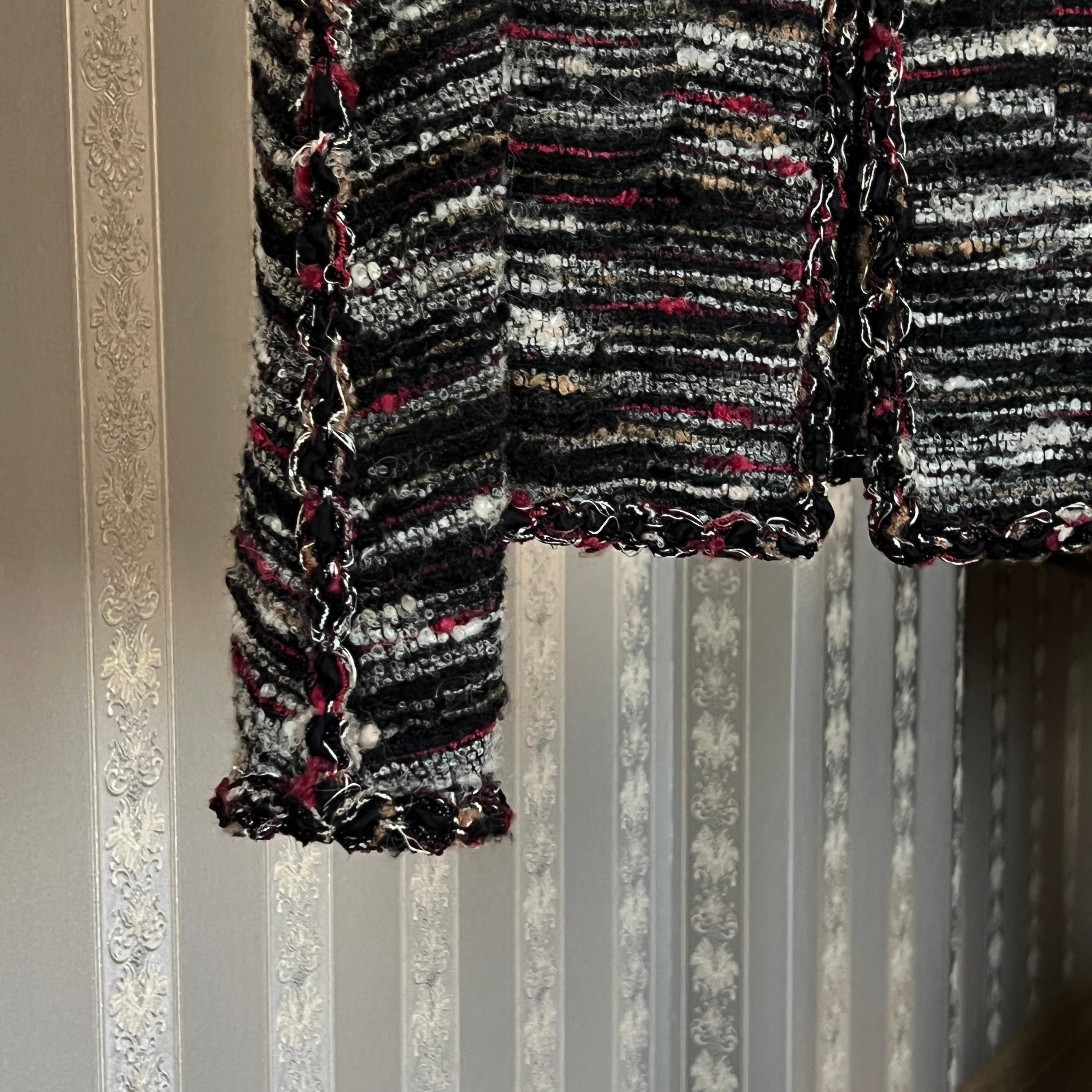 Veste Chanel Nouveau CC boutons en tweed 3