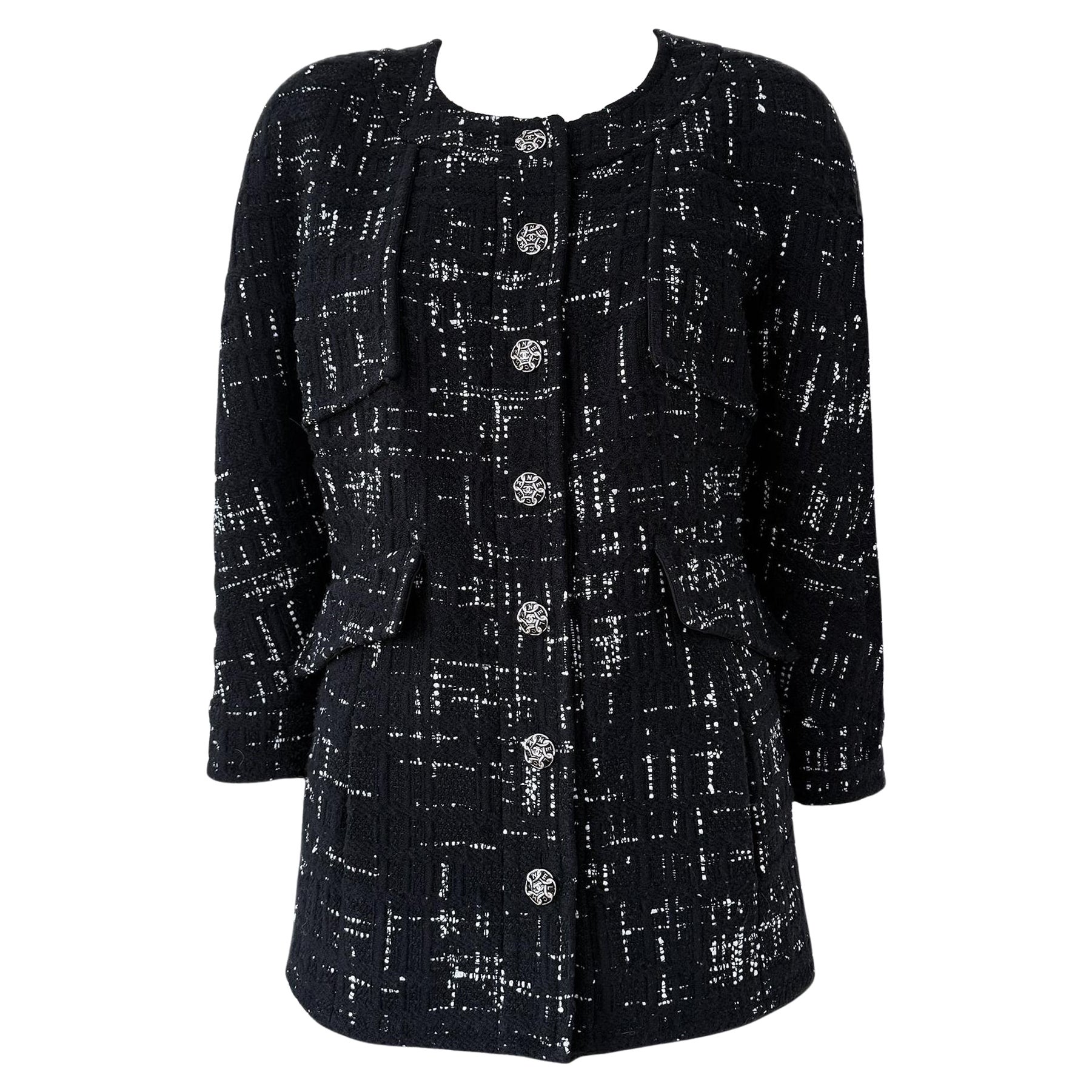 Chanel Nuevo CC Botones de eslabón de cadena Chaqueta de tweed negro 46 FR en venta