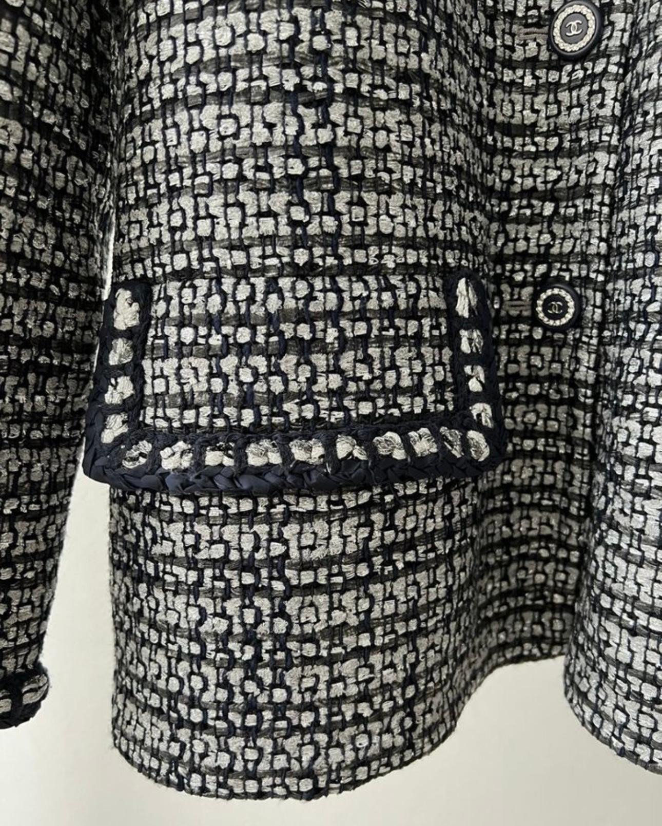 CHANEL 02C tweed Camelia button tailored jacket P18924 Navy 36