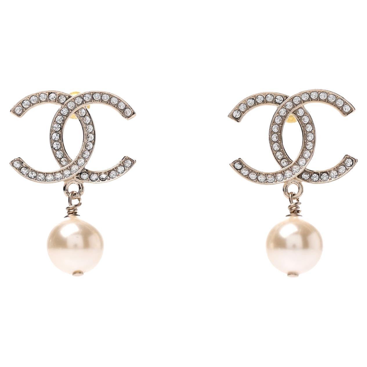 Chanel Dangle Earrings - 86 For Sale at 