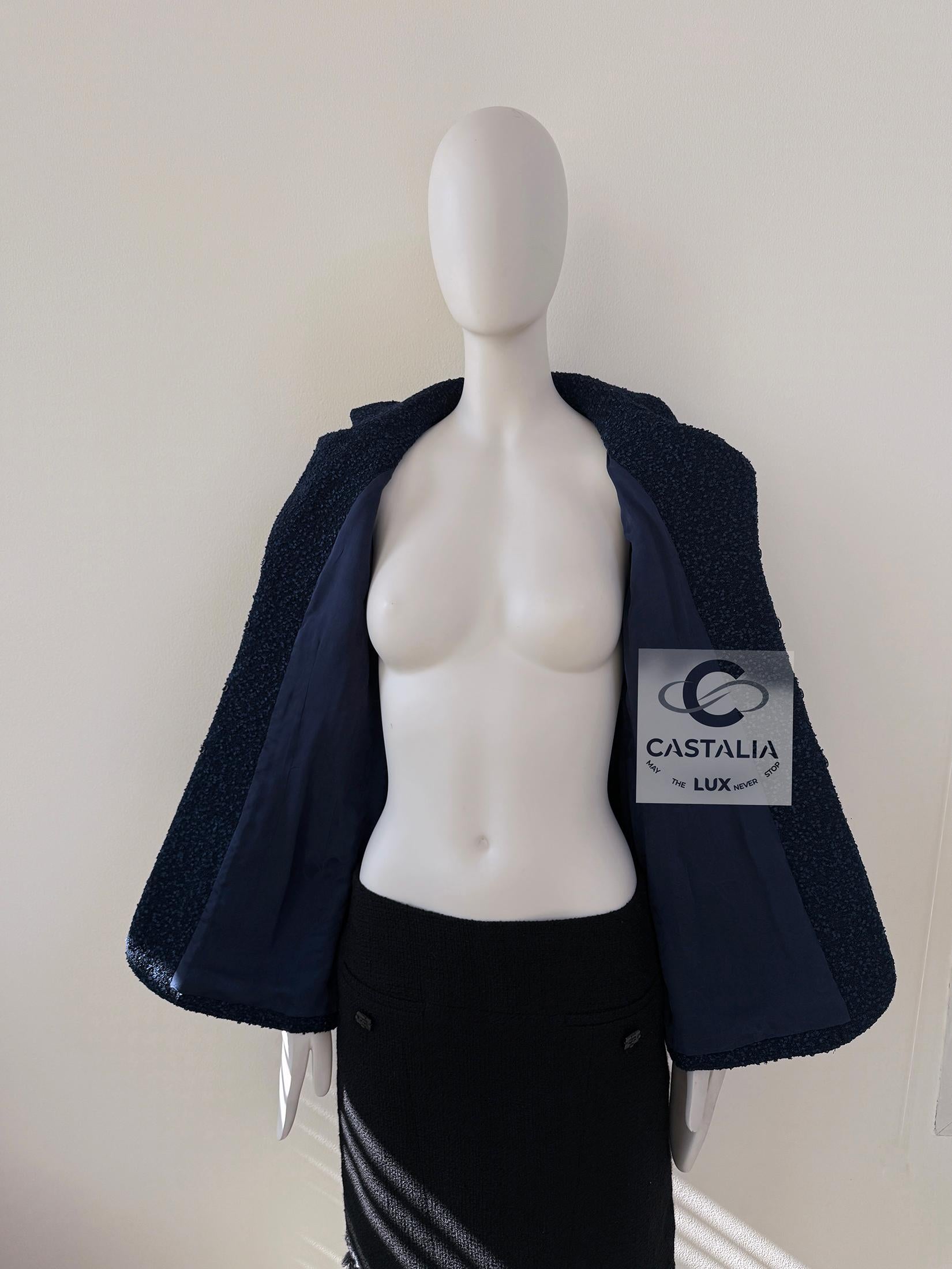 Chanel New CC Giant Buttons Navy Tweed Jacket 36 FR For Sale 5
