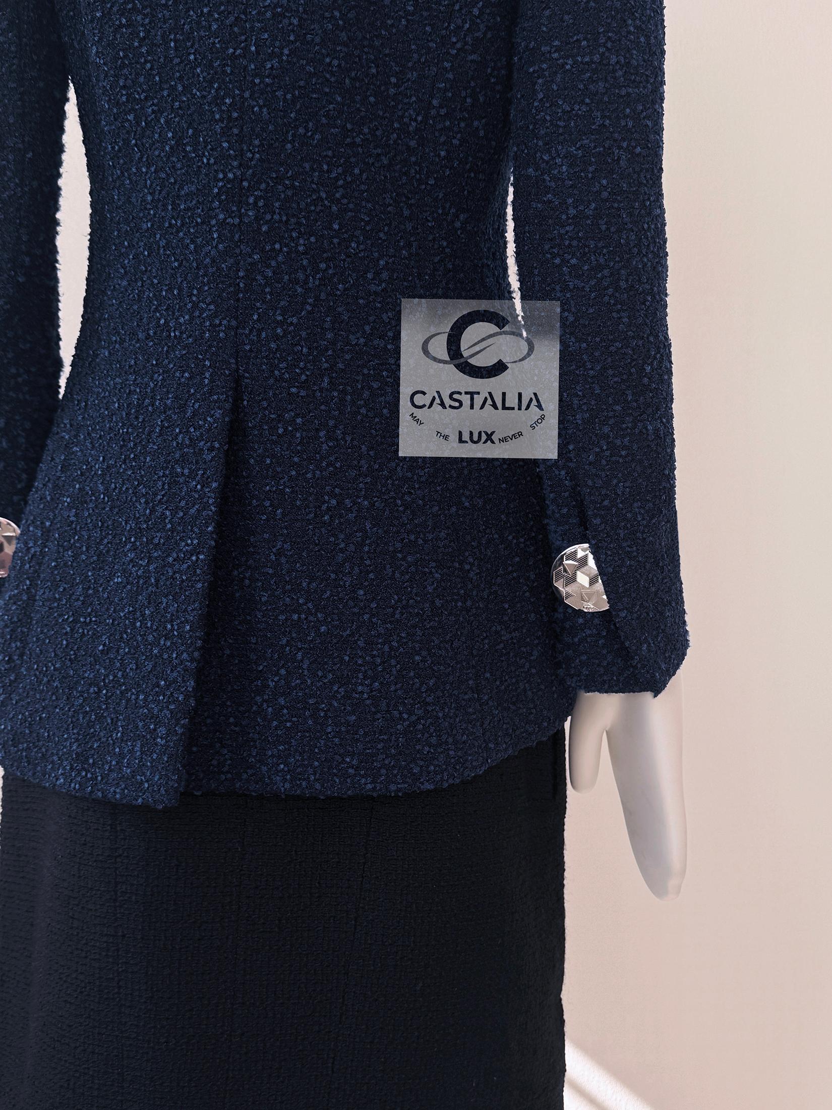 Chanel New CC Giant Buttons Navy Tweed Jacket 36 FR For Sale 4