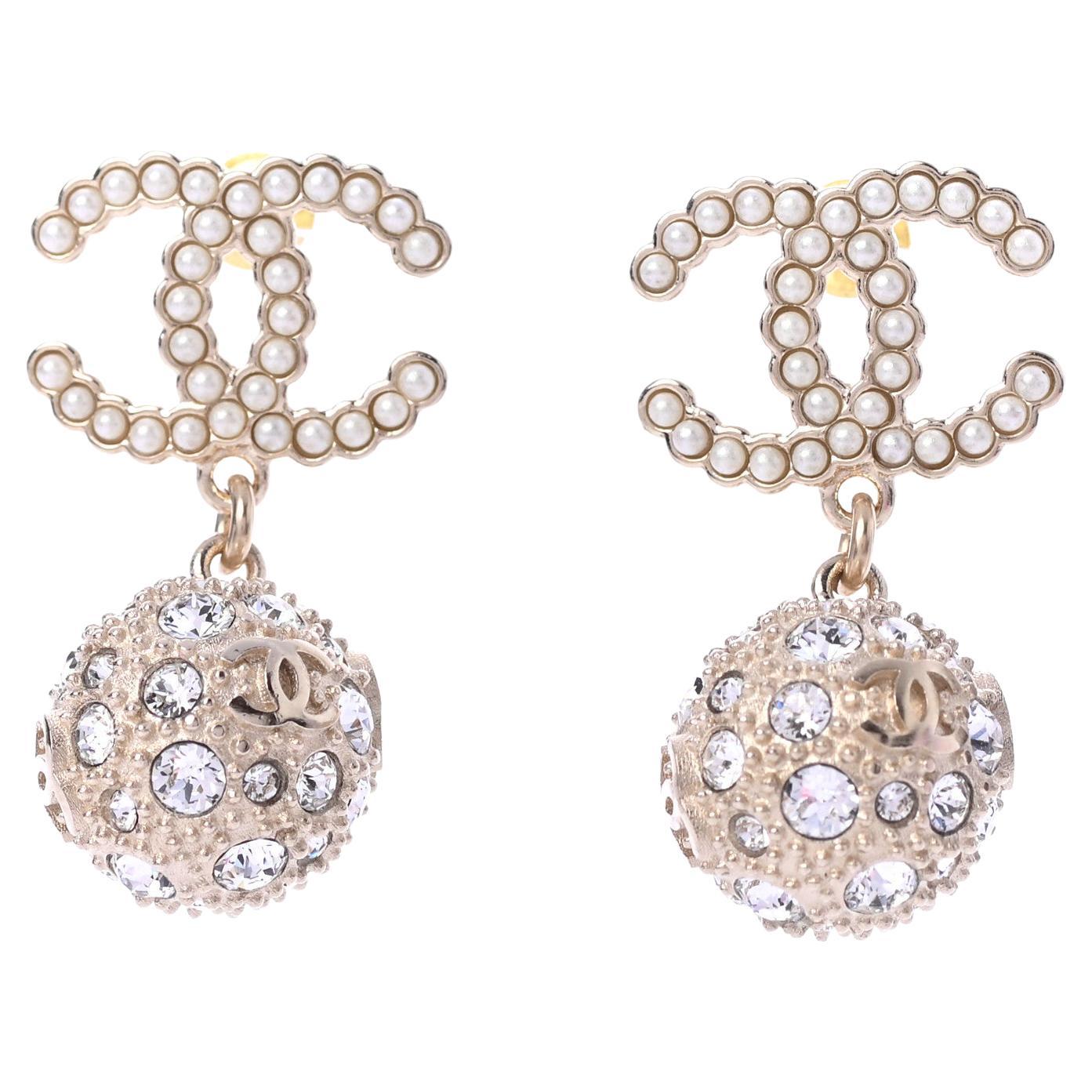 CHANEL NEW CC Gold Ball Crystal Pearl Evening Dangle Drop Earrings