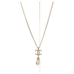 CHANEL NEW CC Gold Chain Pearl Crystal Charm Dangle Drop Necklace in Box