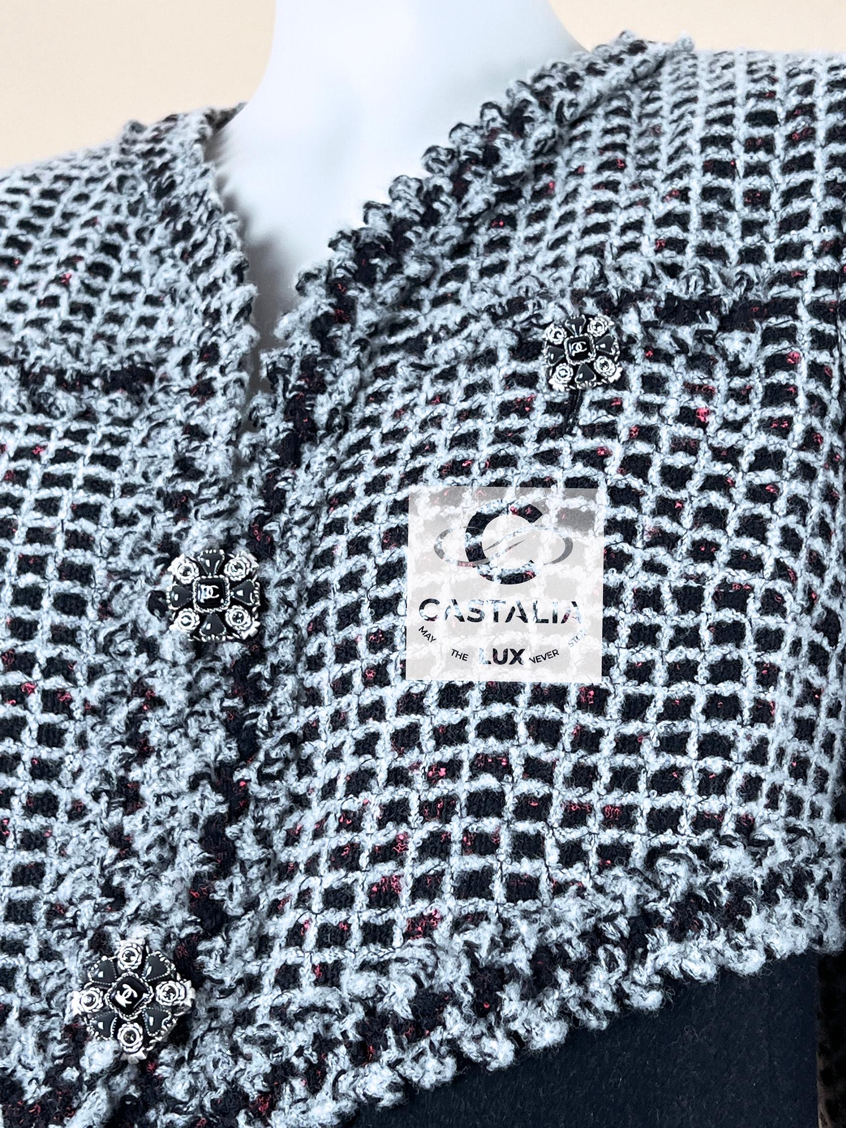 Chanel Neu CC Gripoix Buttons Schwarze Tweed-Jacke mit Knopfleisten 36 FR im Angebot 3