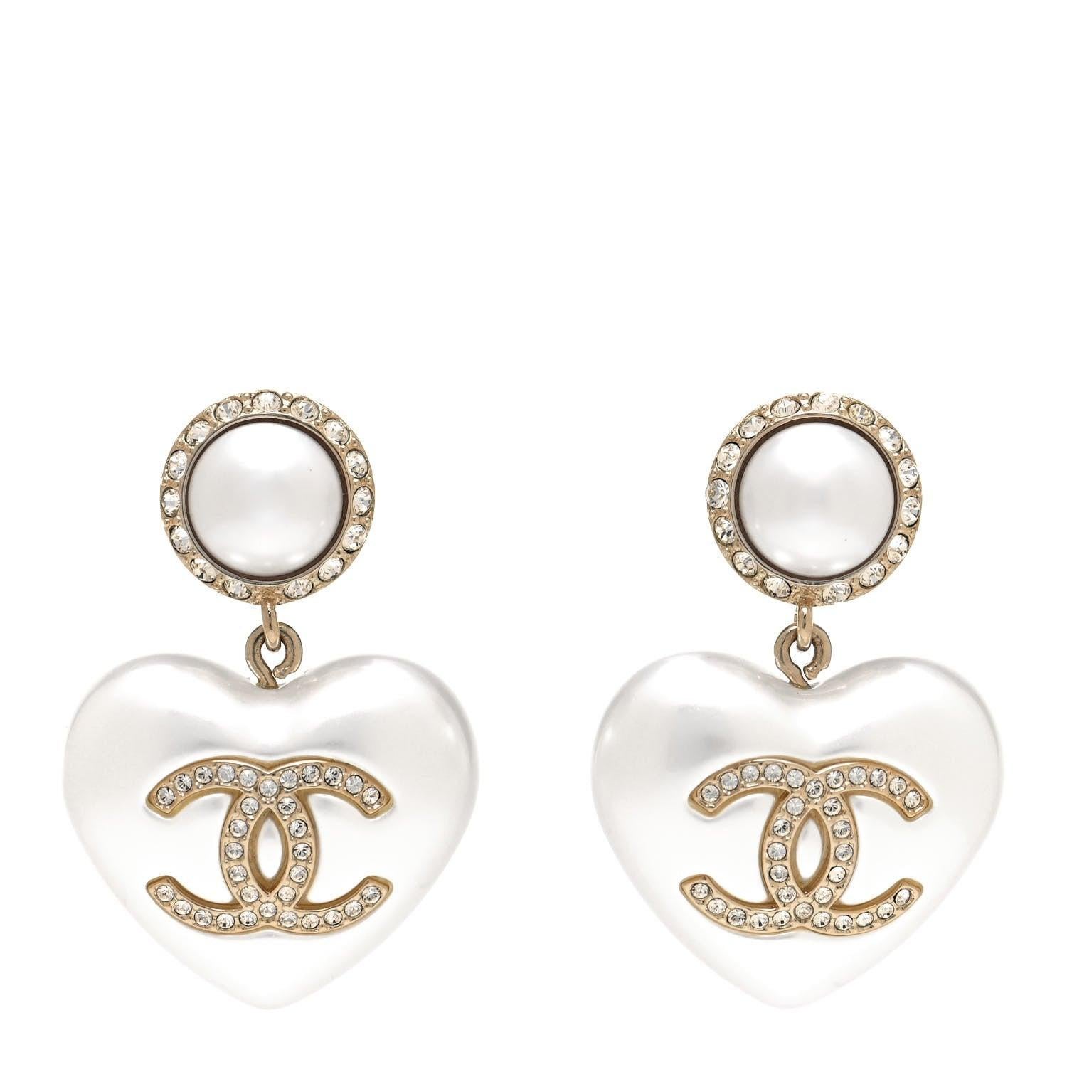 CHANEL NEW CC Heart Faux Pearl Gold Crystal Evening Dangle Drop ...