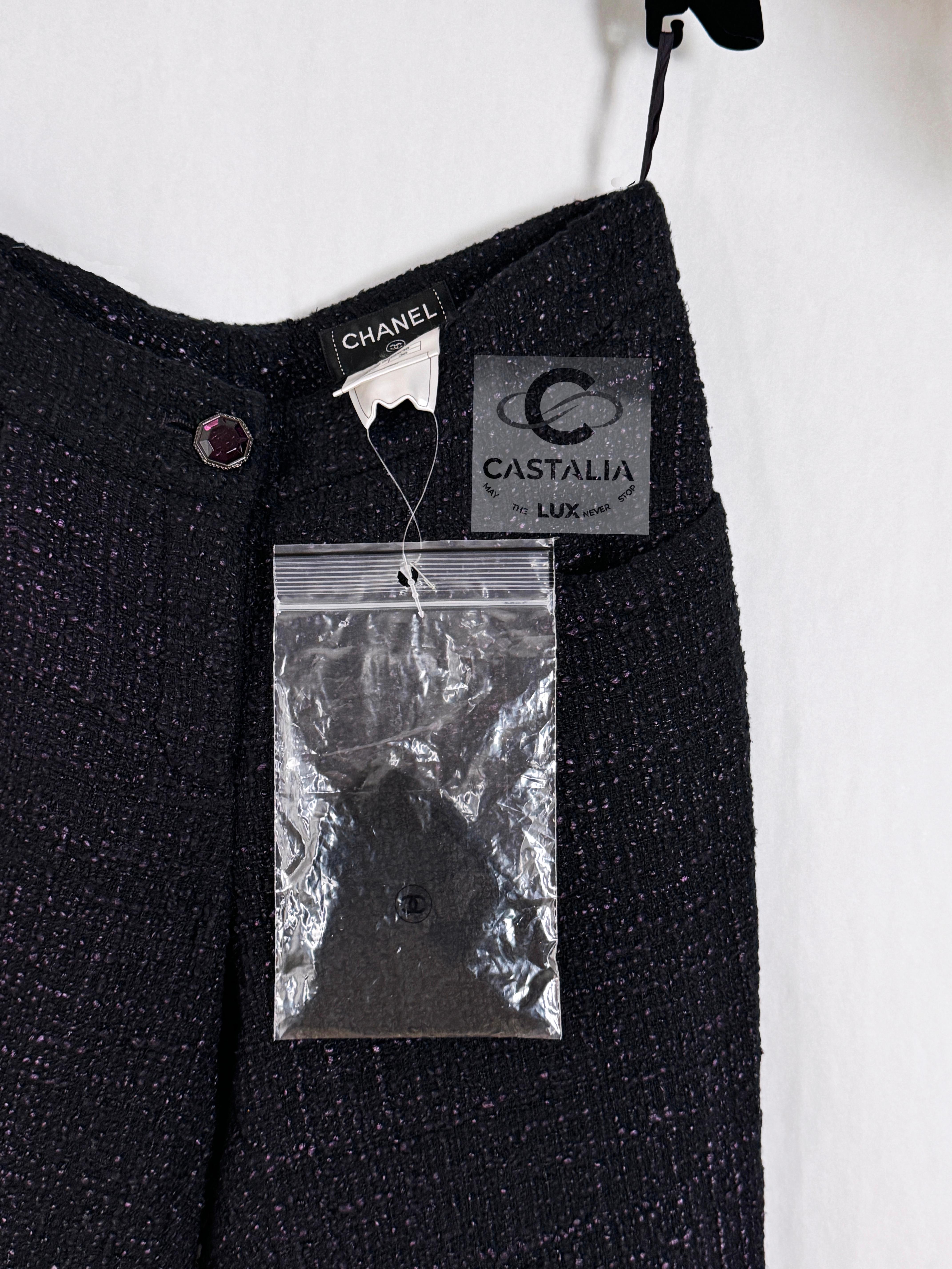 Chanel New CC Jewel Buttons Tweed Trousers In New Condition In Dubai, AE