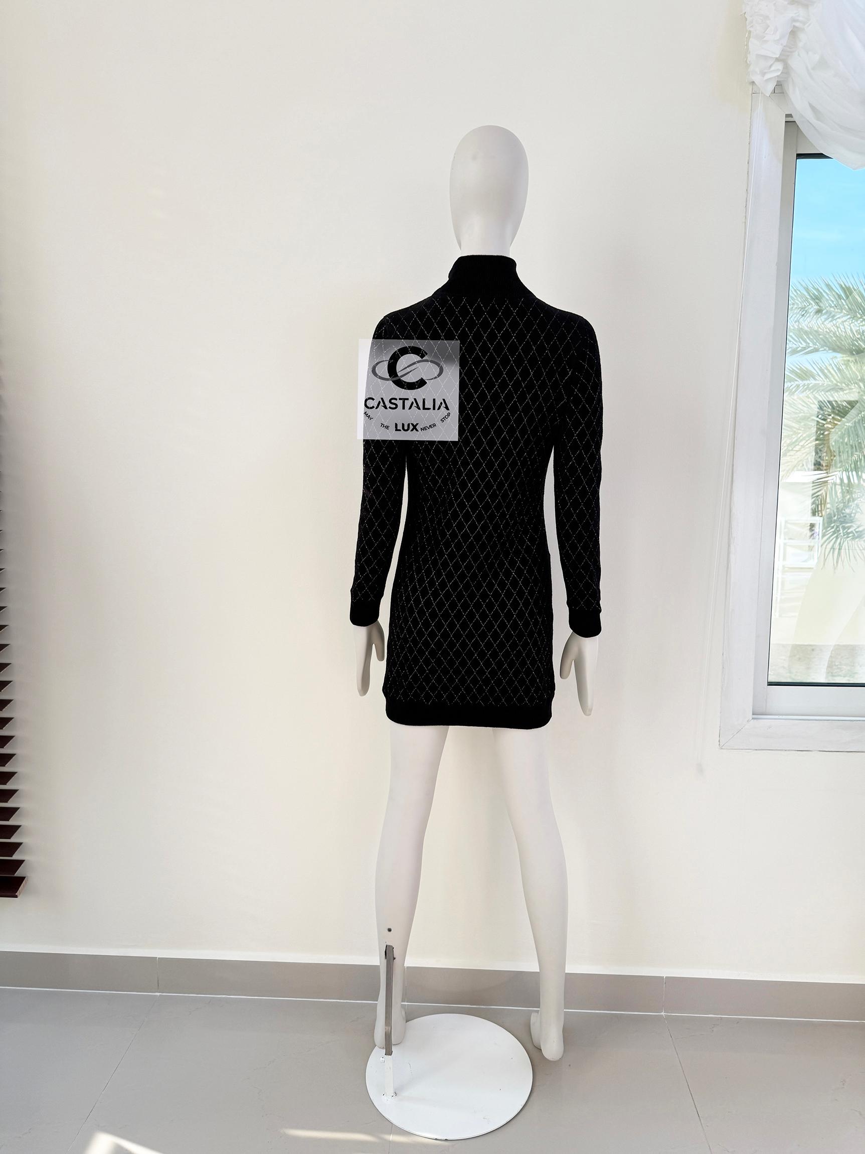 Chanel New CC Jewel Snowflake Buttons Quilted Black Dress 10