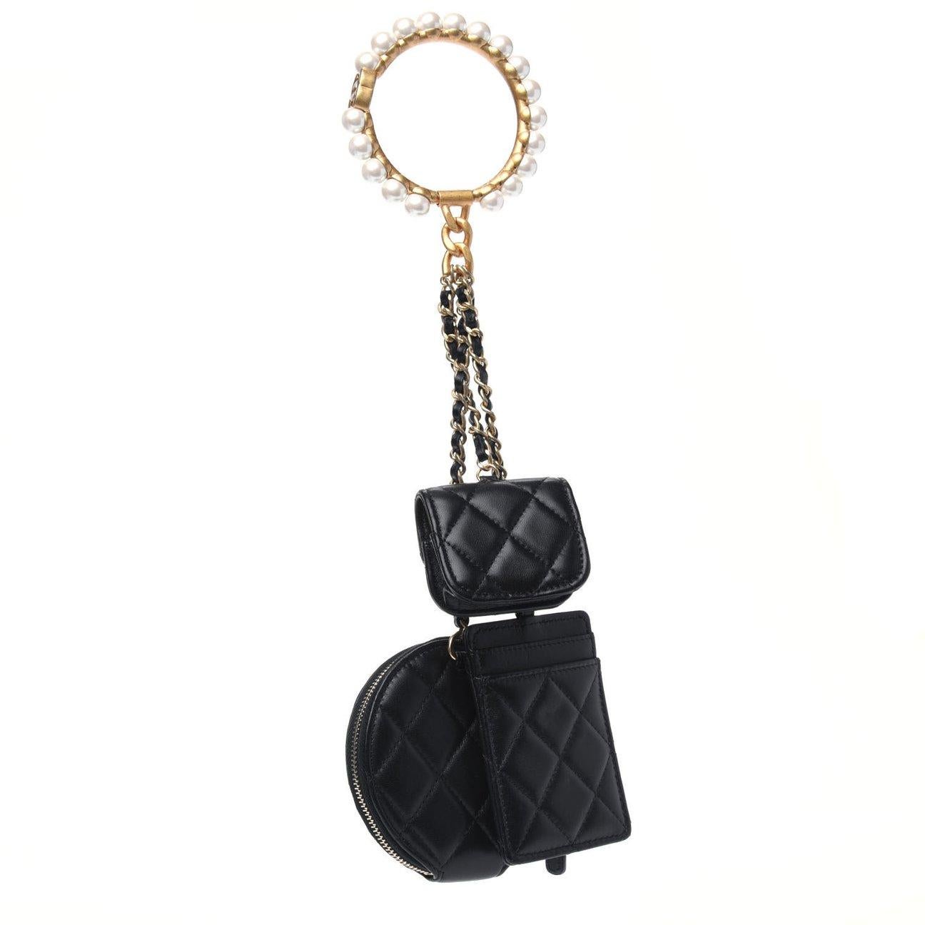 Nero CHANEL NEW CC Pelle di agnello finta perla oro Trio di borse da polso multiple in vendita
