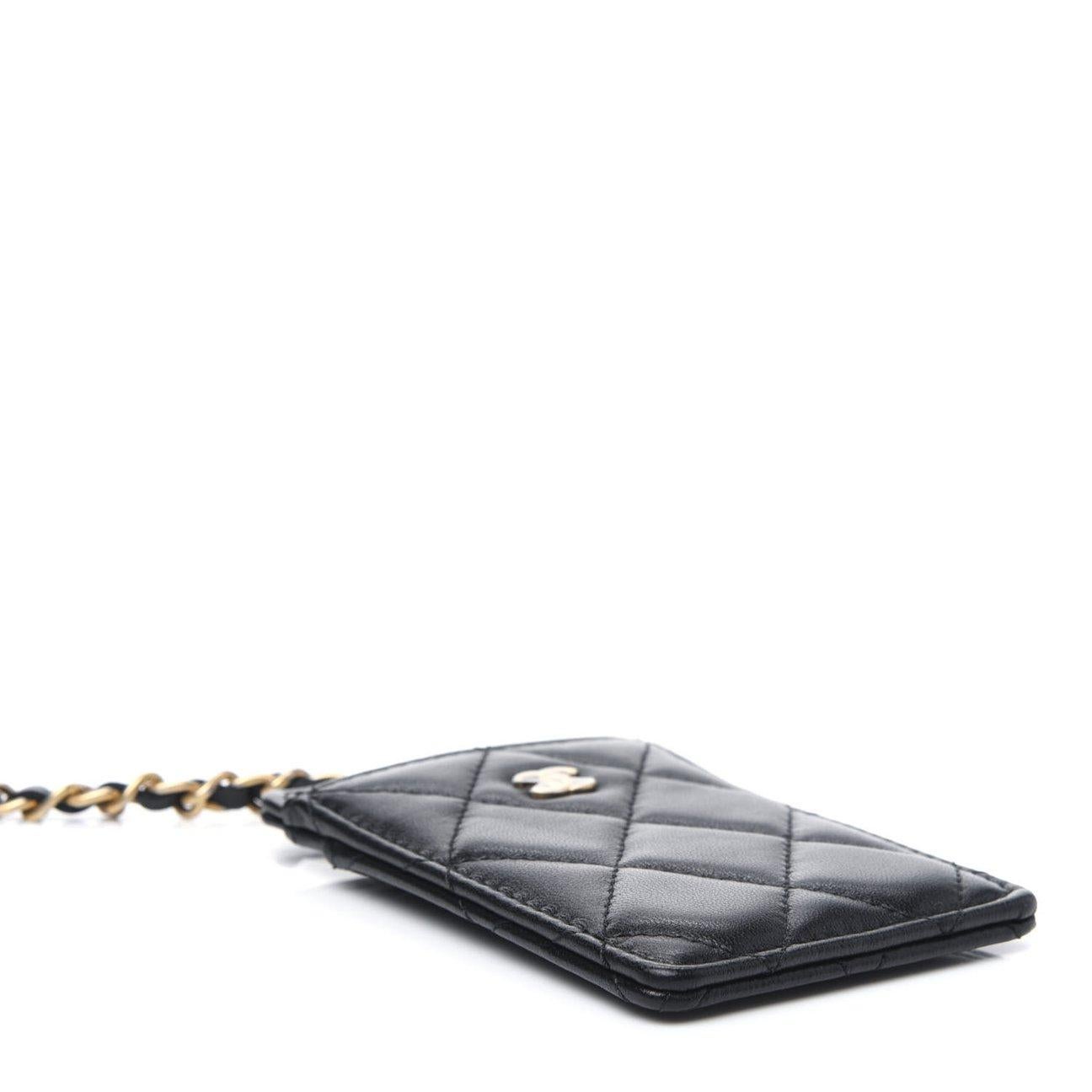 CHANEL NEW CC Pelle di agnello finta perla oro Trio di borse da polso multiple in vendita 2